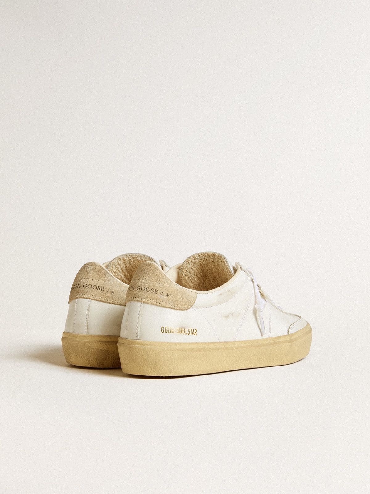 Women's Soul Star in white leather with beige suede heel tab - Golden Goose Women