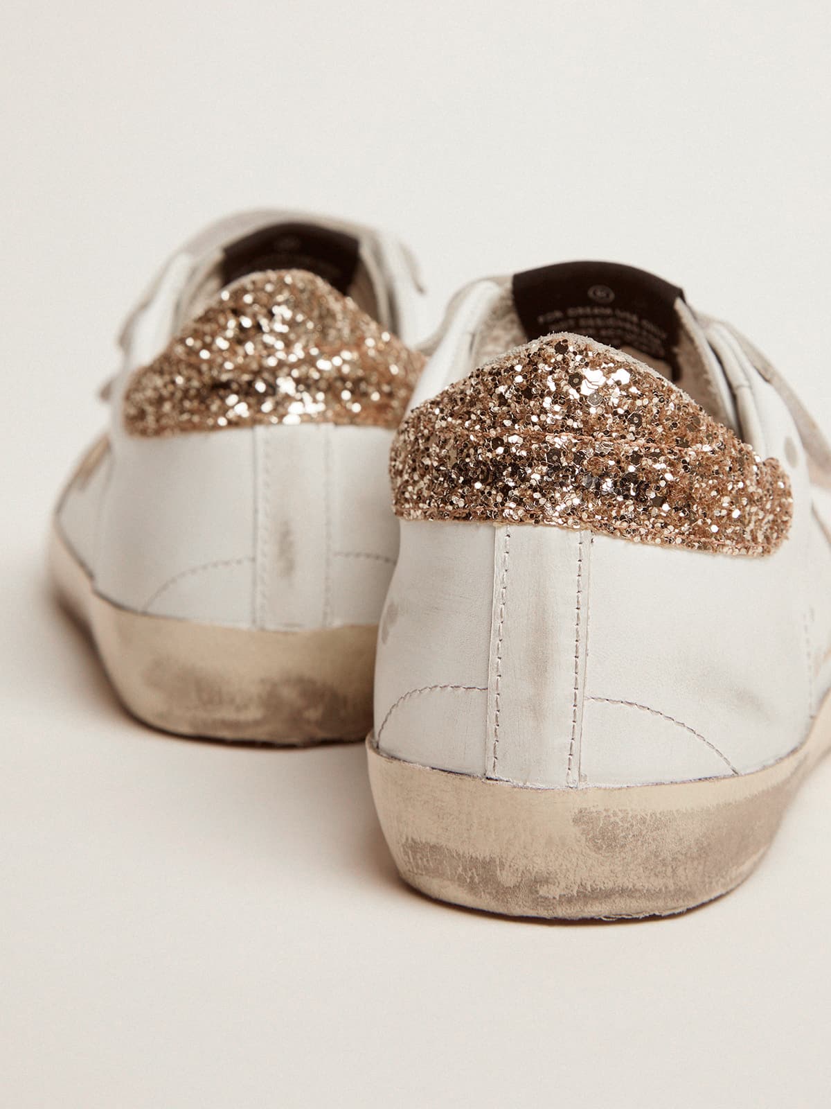 Women's Old School with gold star in laminated leather - Golden Goose Women