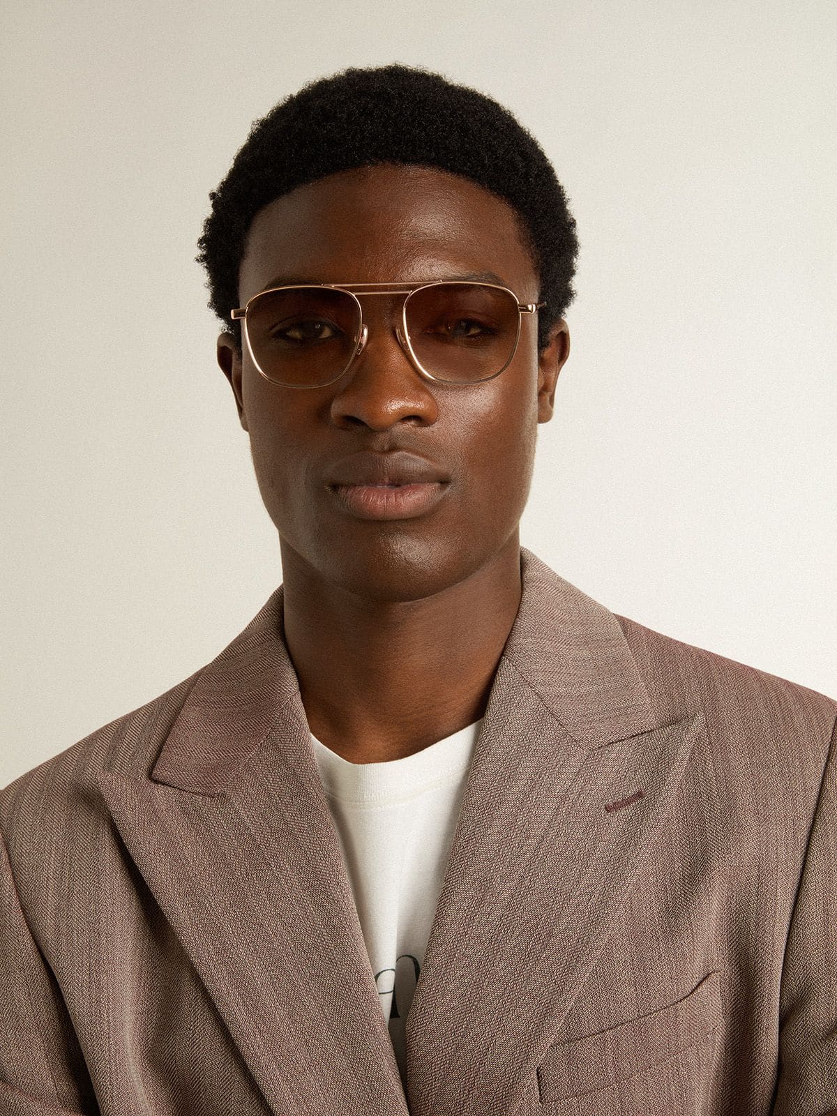 Aviator-style sunglasses with gold frame and beige lenses - Golden Goose Women|Men