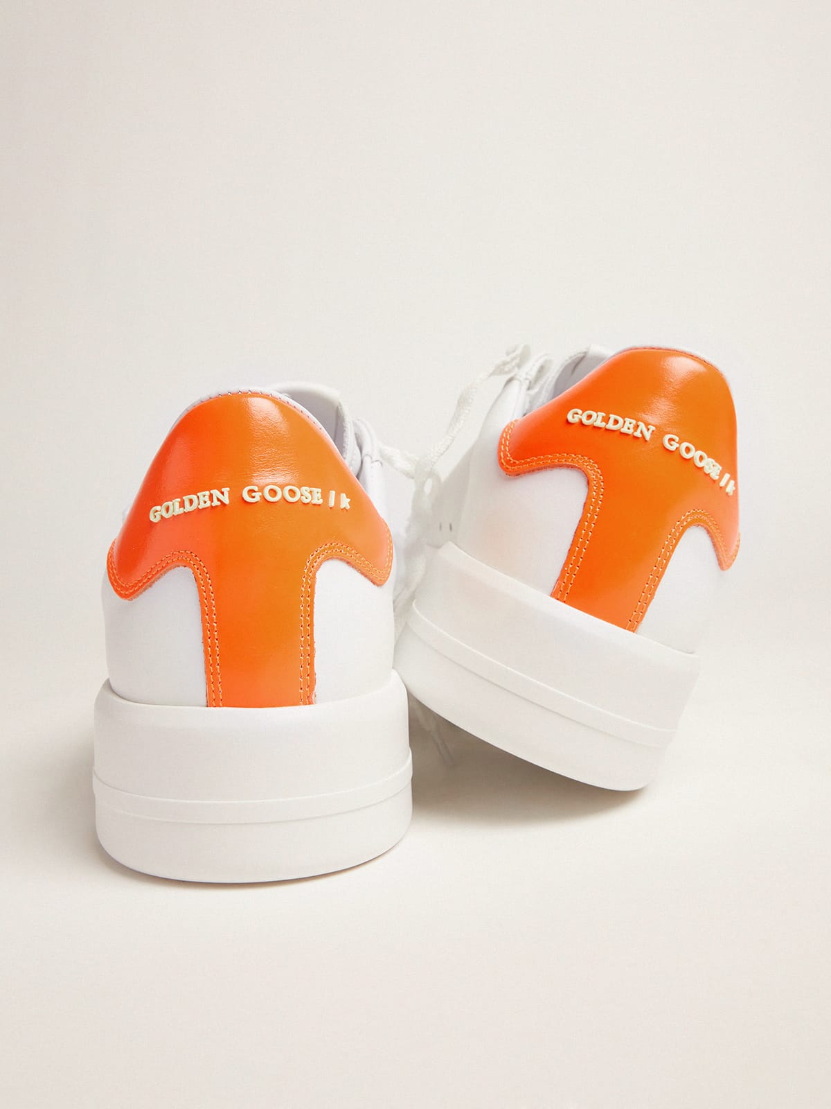 White Purestar sneakers with fluorescent orange heel tab - Golden Goose Men