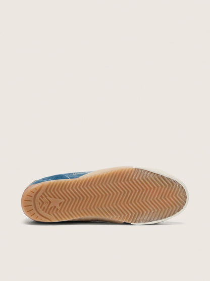 Women's True-Star in teal suede with black star and cream heel tab - Golden Goose Women
