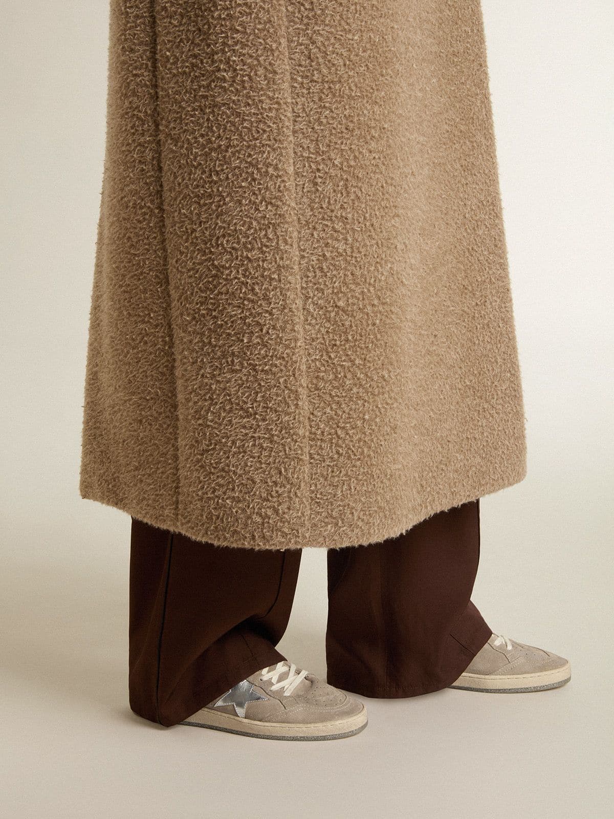 Women's Ball Star LTD in beige suede with silver metallic leather star and white leather heel tab - Golden Goose Women