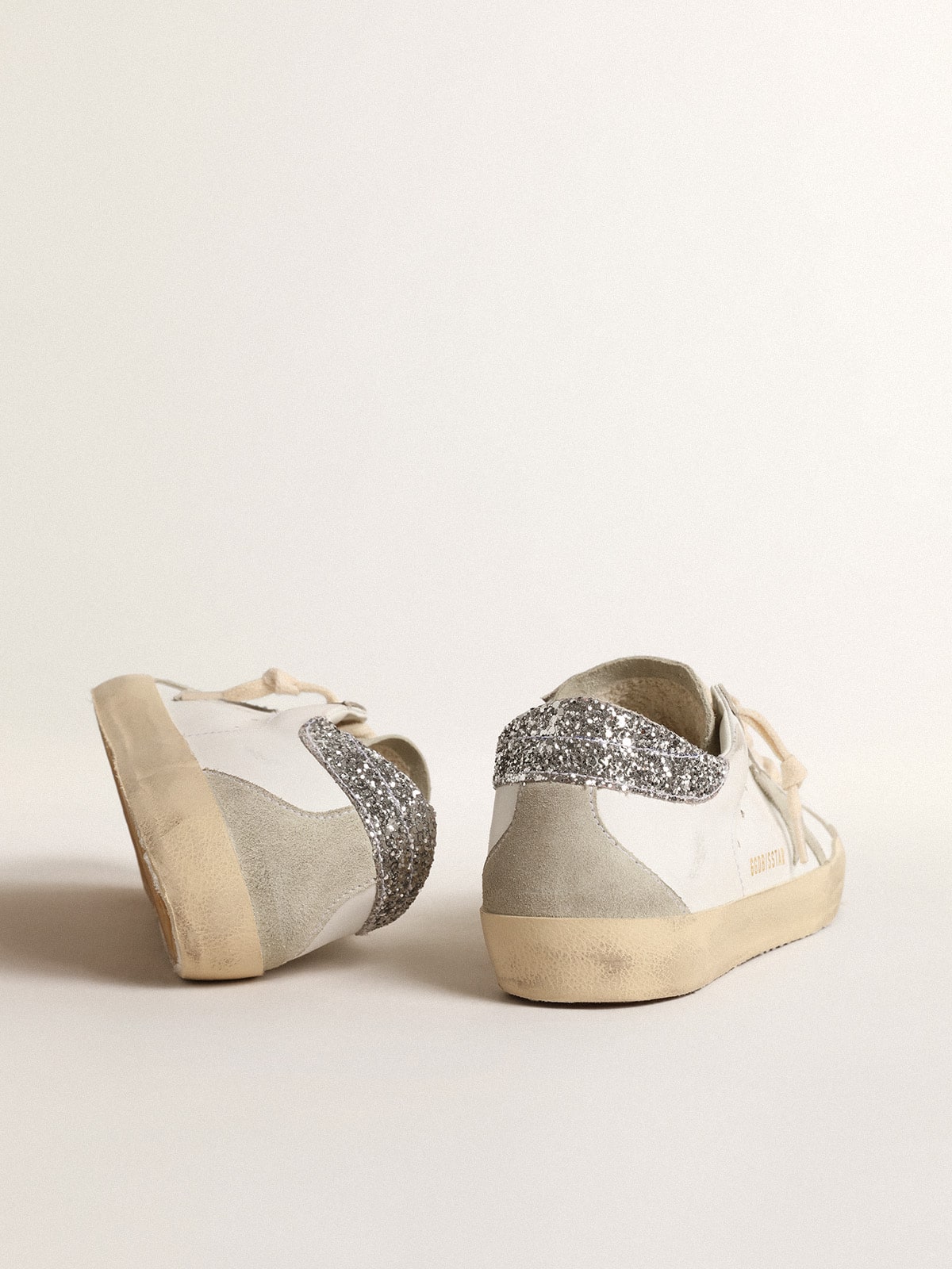 Women's Super-Star with gray star and silver glitter heel tab - Golden Goose Women