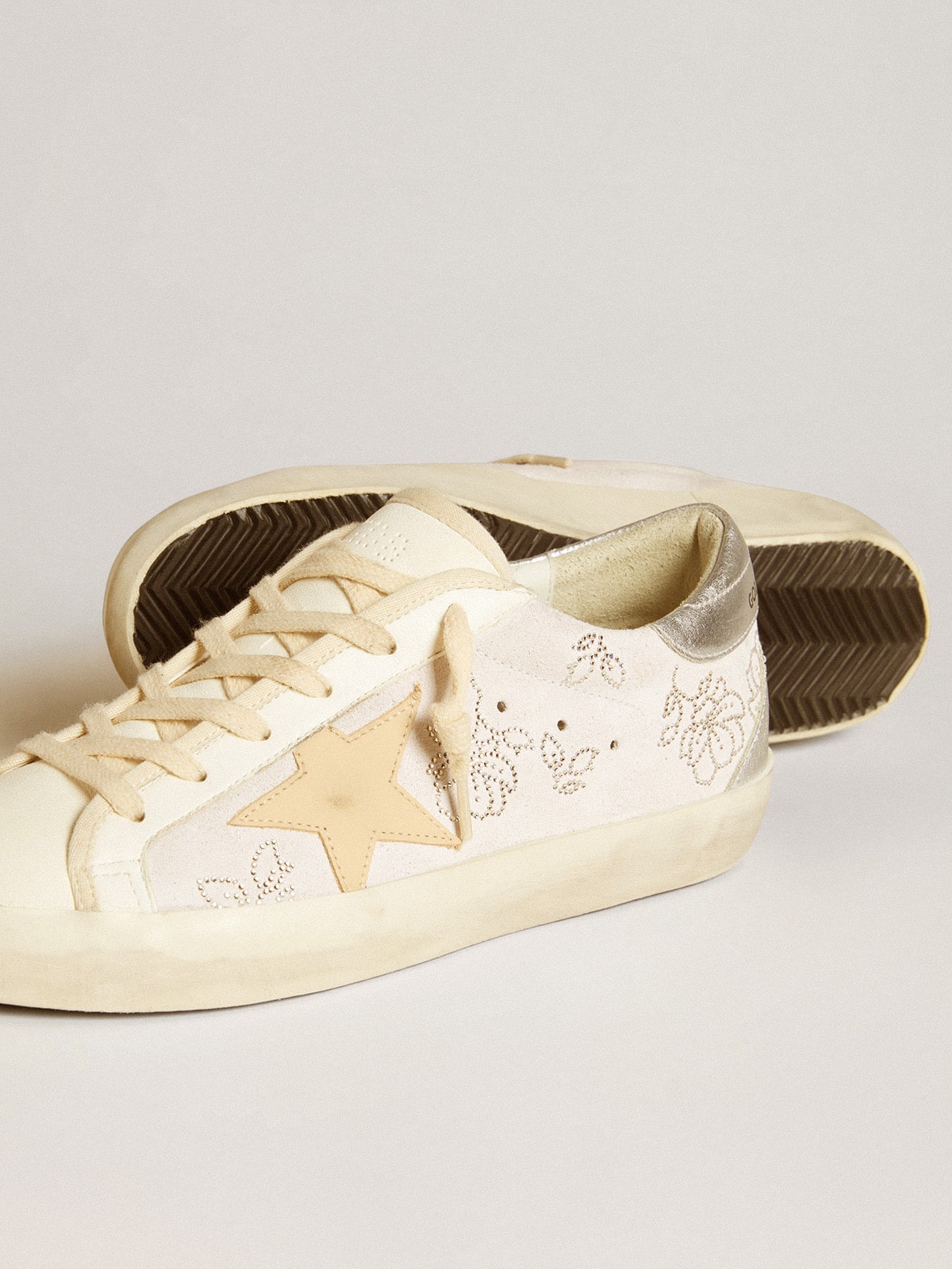 Women's Super-Star  with Swarovski crystals and smoke gray leather star - Golden Goose Women