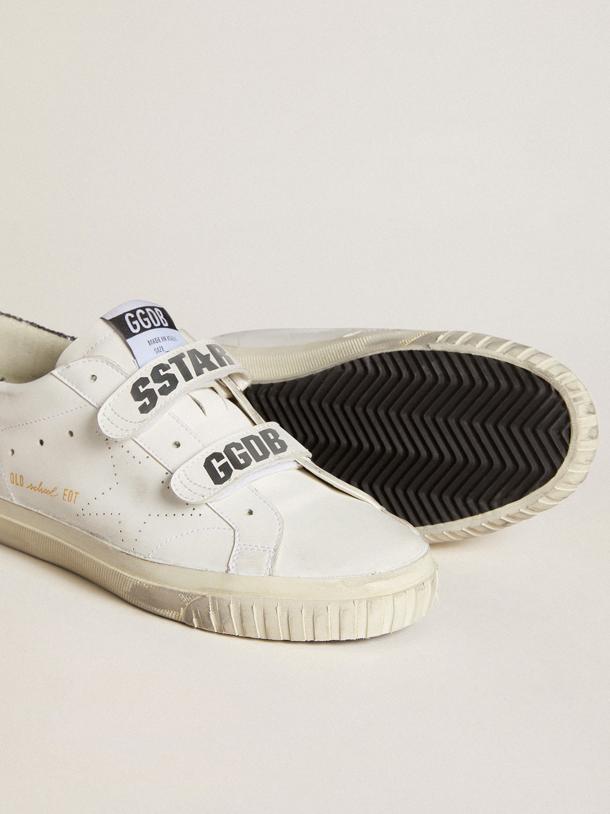 Bio-based Old School with perforated star and glitter heel tab - Golden Goose Women