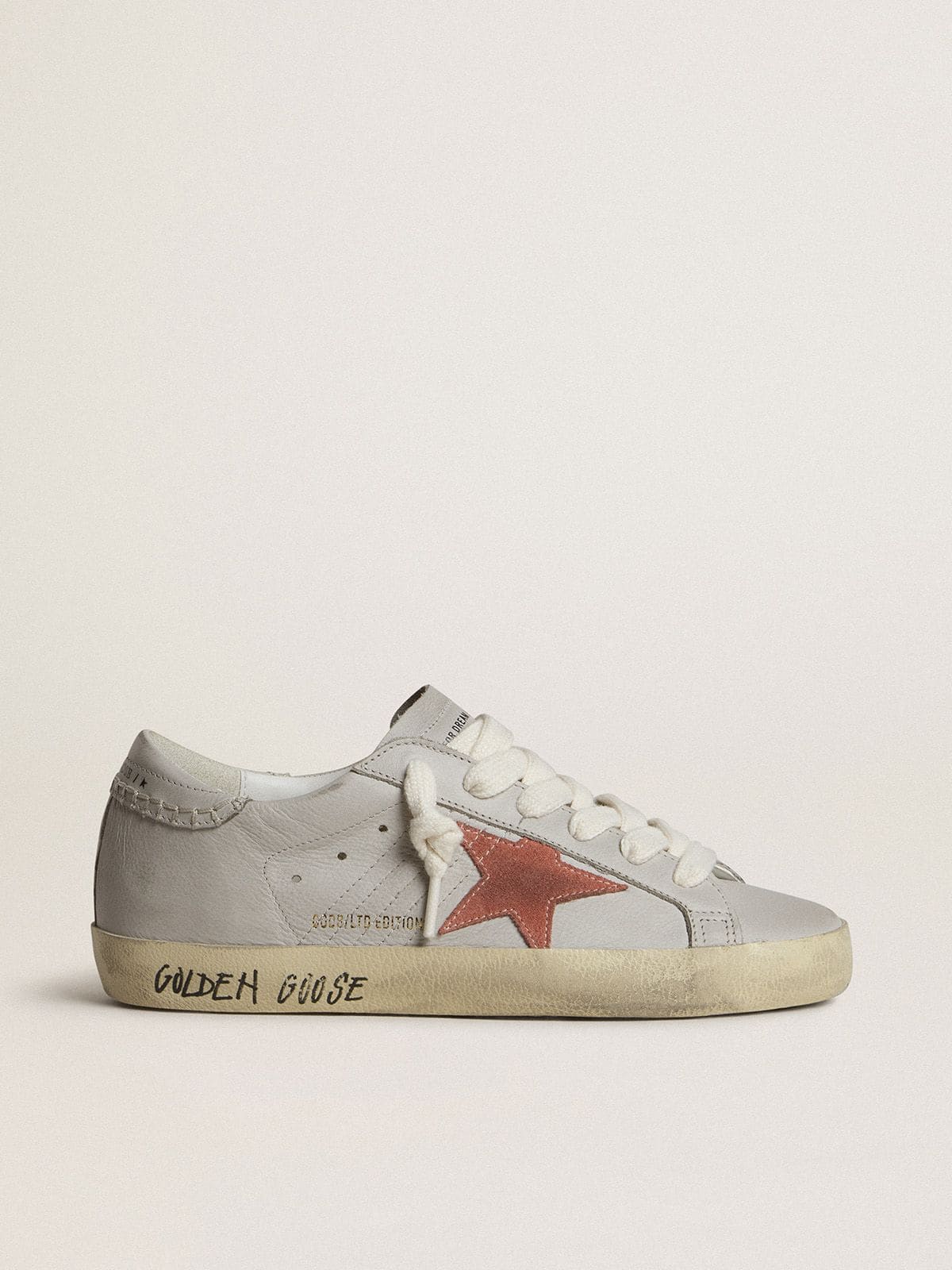 Women's Super-Star LTD in gray leather with brick-red suede star - Golden Goose Women