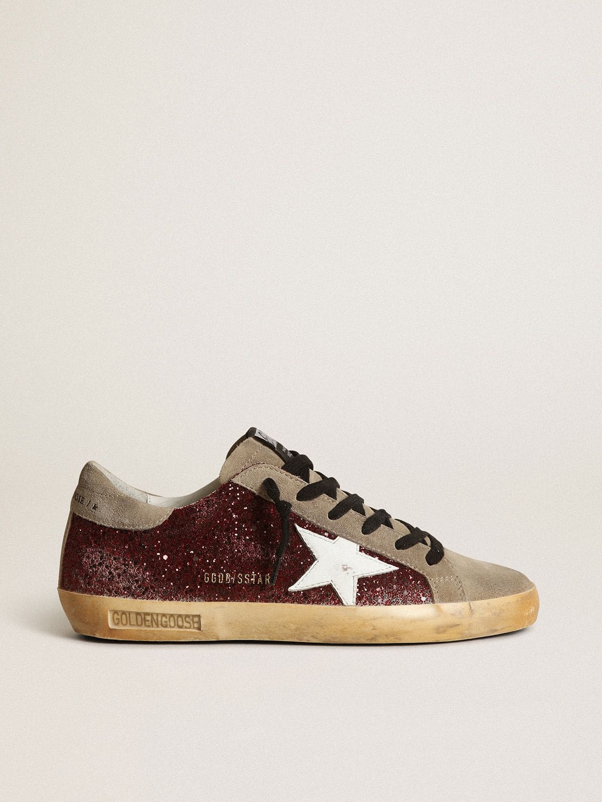 Women's Super-Star in burgundy glitter with white leather star and dove-gray suede tongue - Golden Goose Women