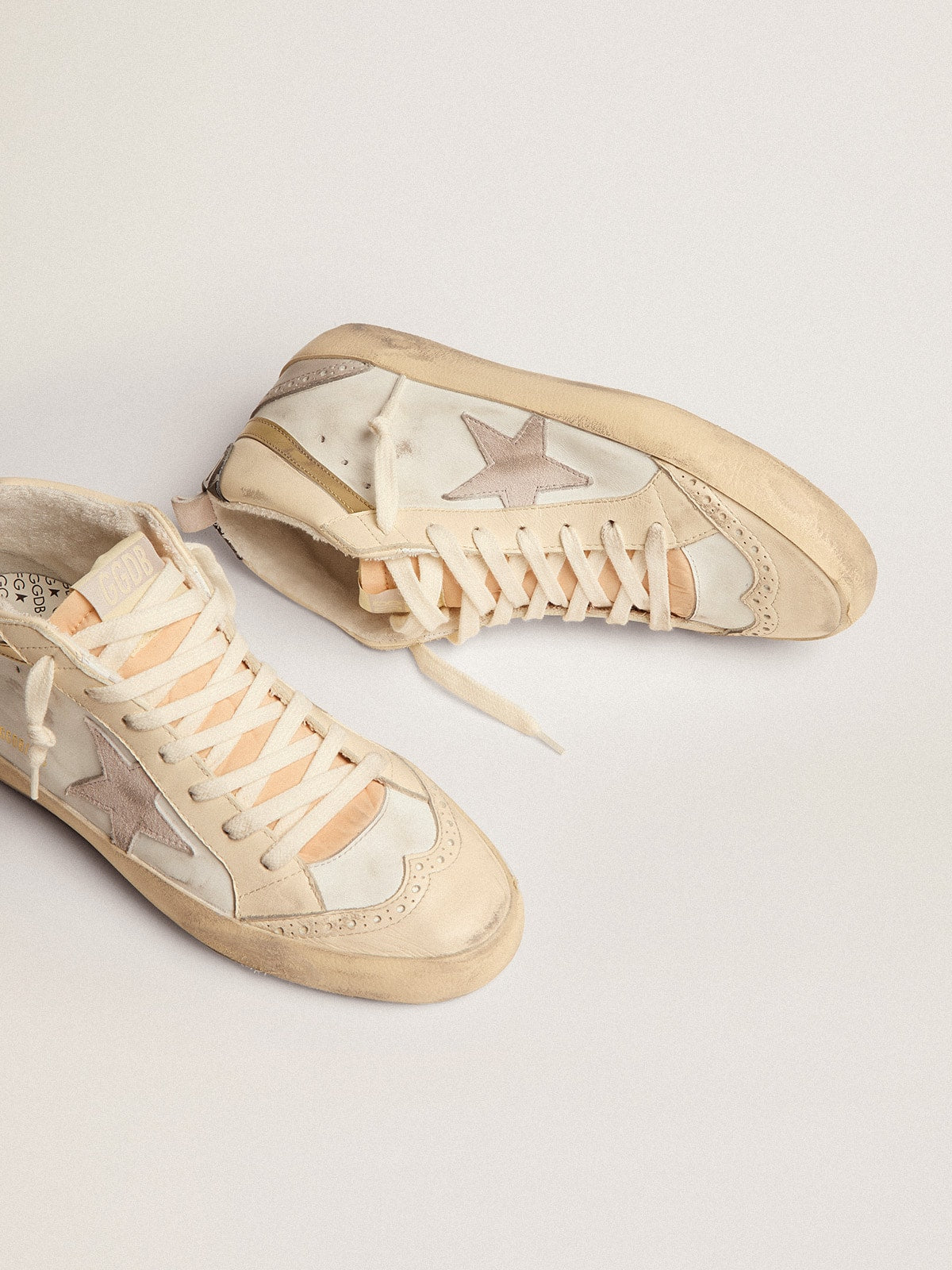 Women's Mid Star with star in light gray suede and gold flash - Golden Goose Women