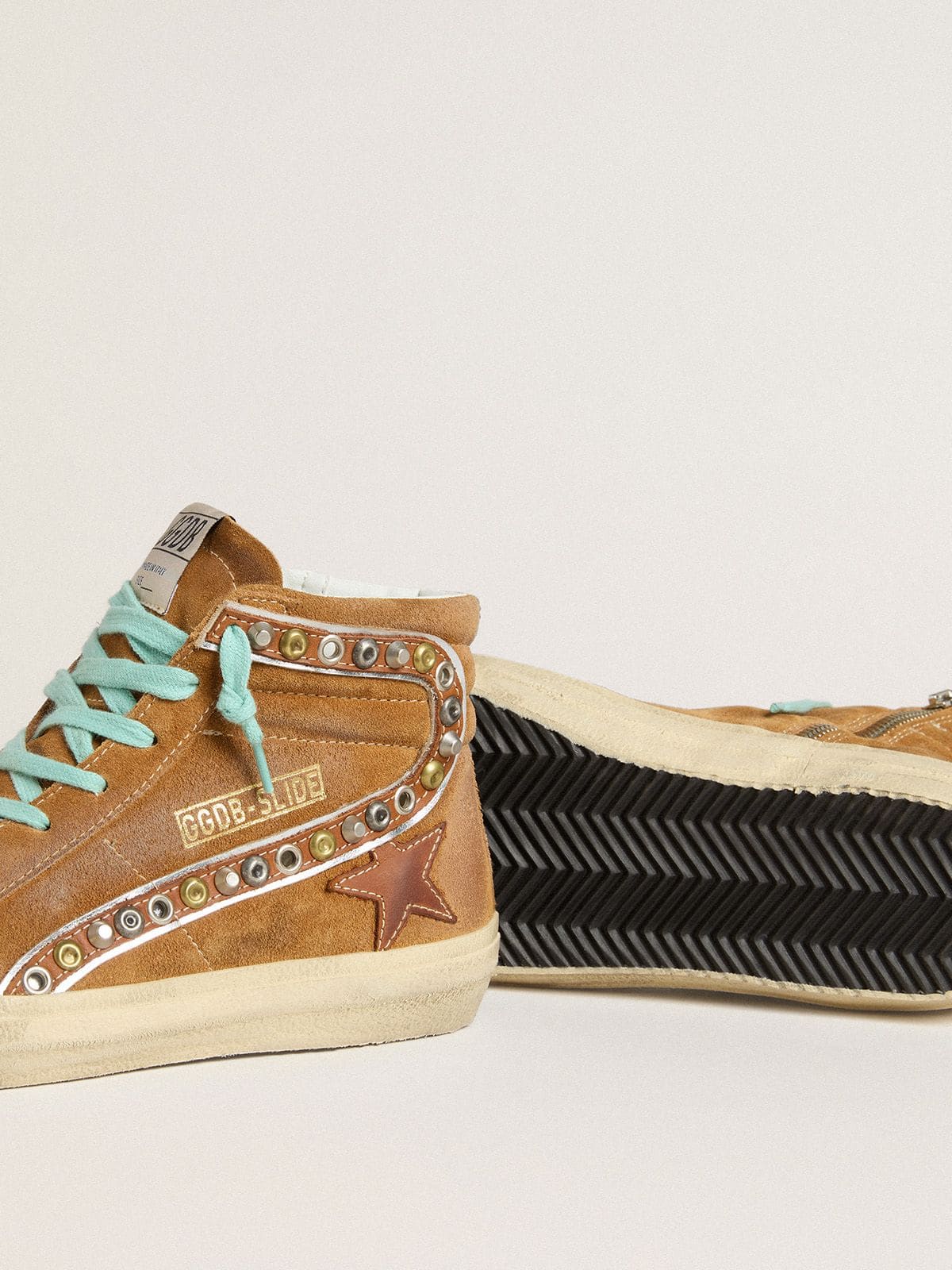 Women's Slide in ocher-colored suede with tobacco-colored leather star - Golden Goose Women
