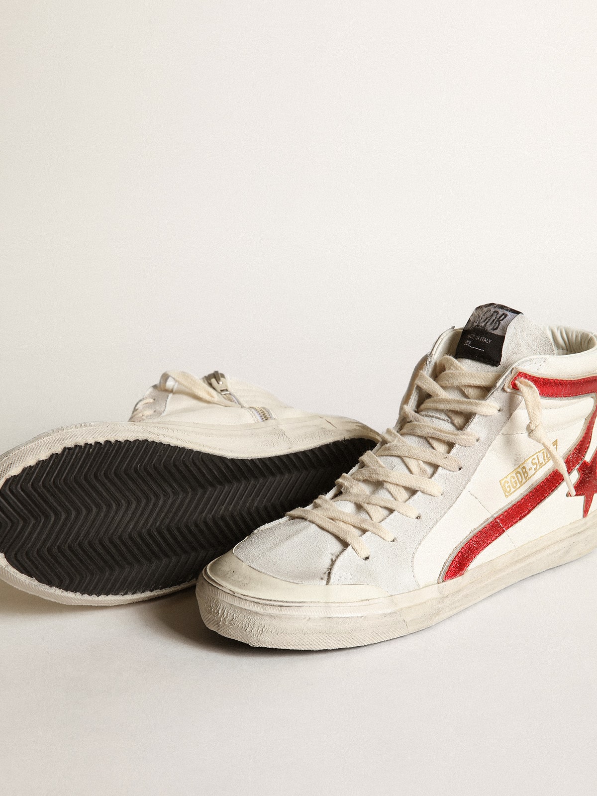 Slide with a red laminated leather star and flash - Golden Goose Women
