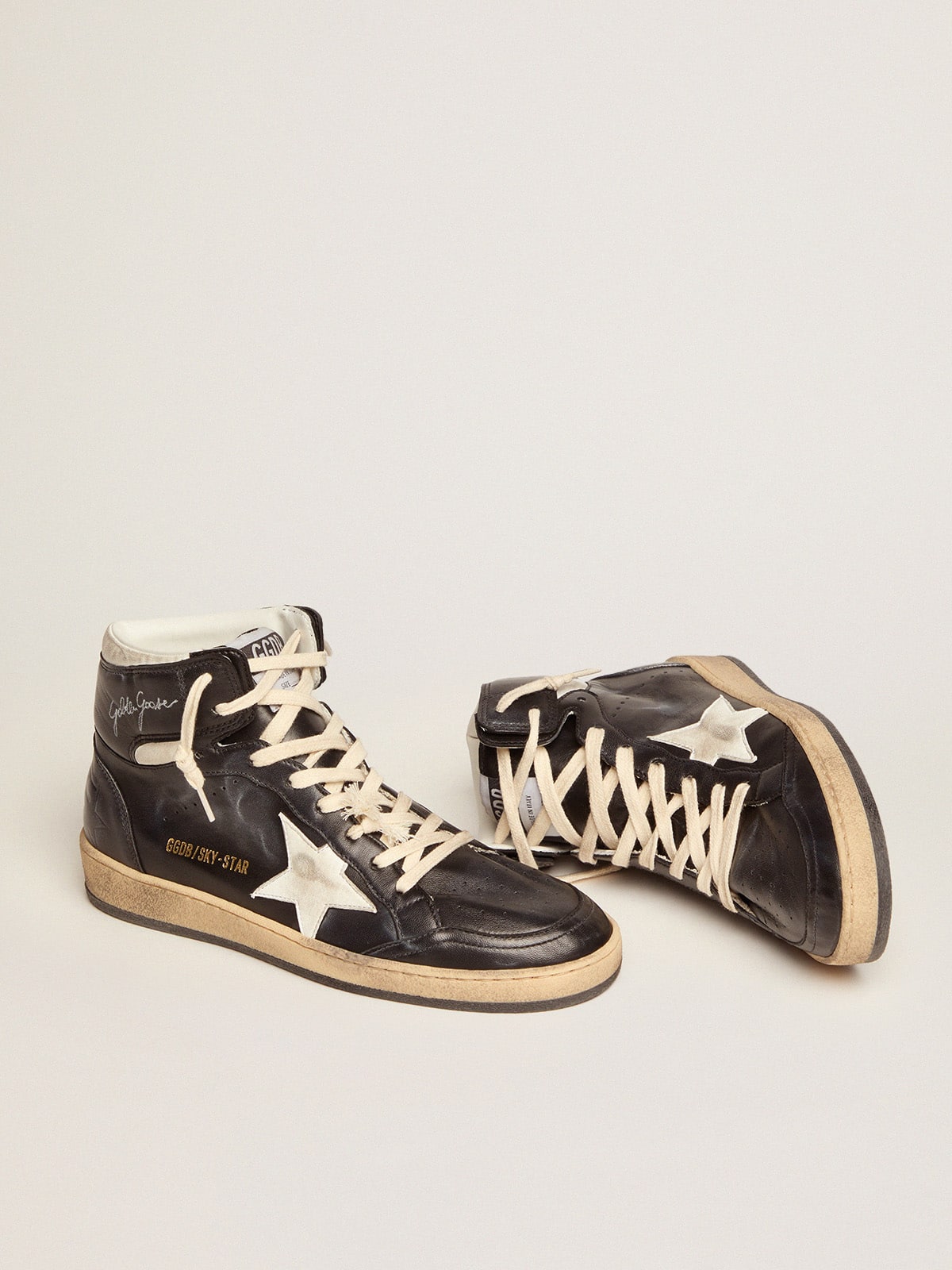 Women's Sky-Star in black nappa with white star - Golden Goose Women