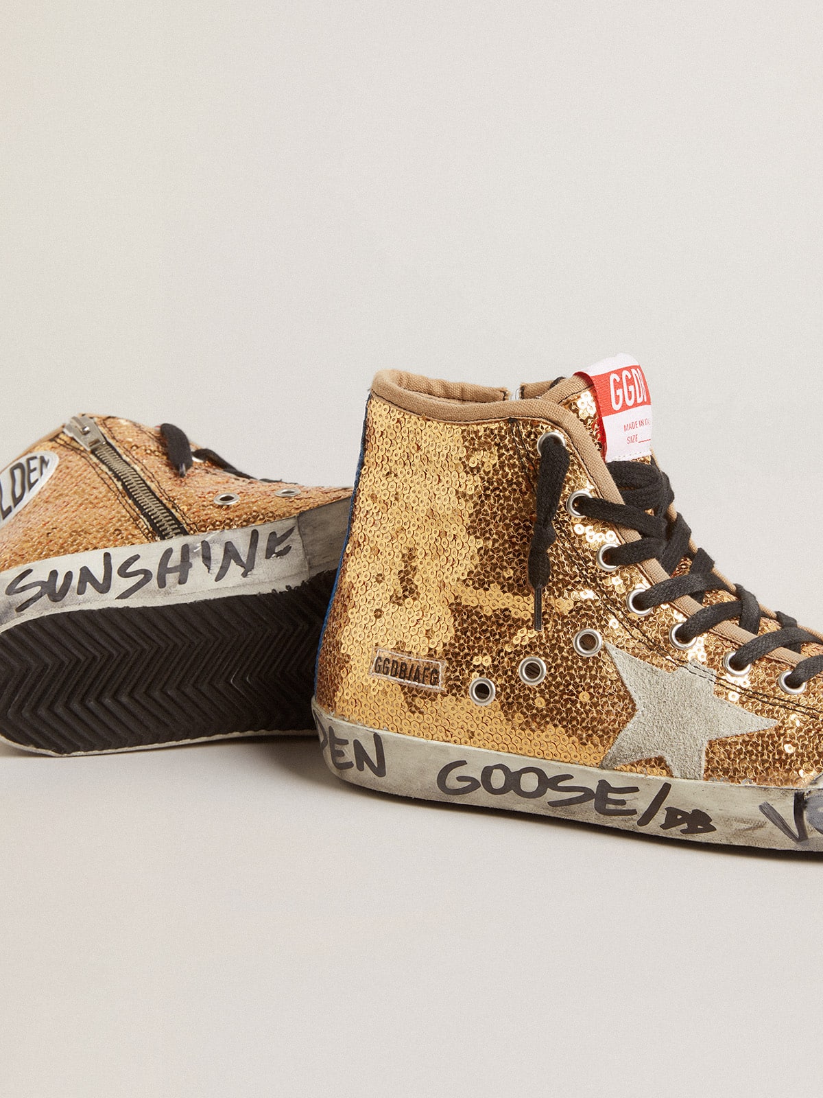 Francy Penstar in gold paiettes with suede star and bright blue heel tab - Golden Goose Women