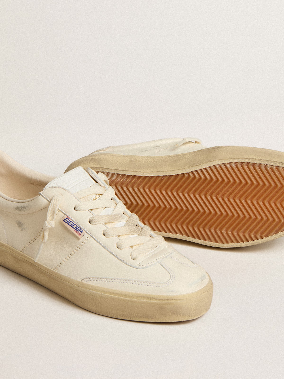 Women's Soul Star in white nappa with white leather heel tab - Golden Goose Women