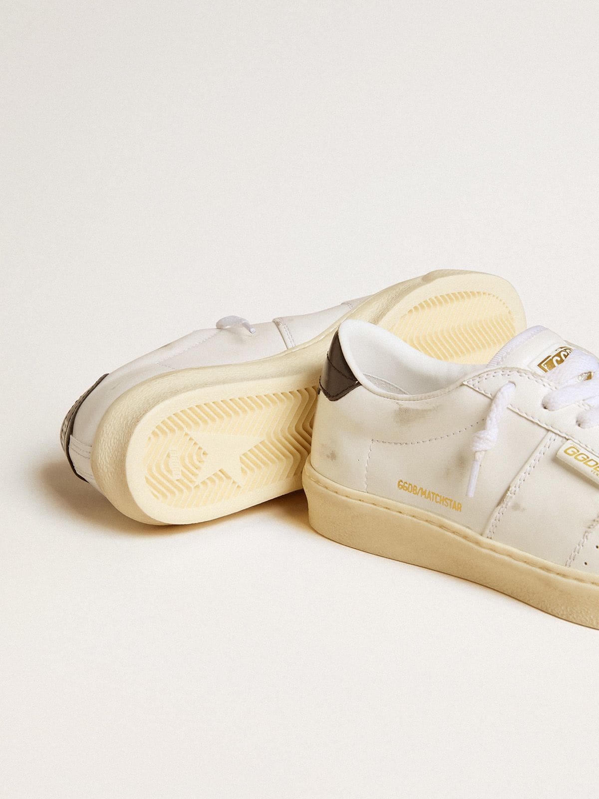 Women's Matchstar in white leather with dark blue leather heel tab - Golden Goose Women