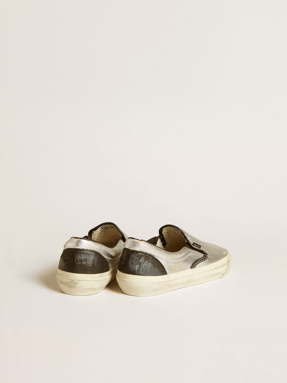 Women's VCE Penstar in metallic silver leather with black leather heel tab - Golden Goose Women