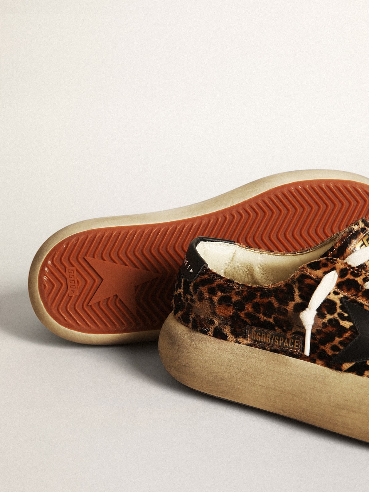 Women's Space-Star in leopard print pony skin with black star - Golden Goose Women