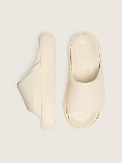 Women's Space-Star slip-ons in white leather - Golden Goose Women