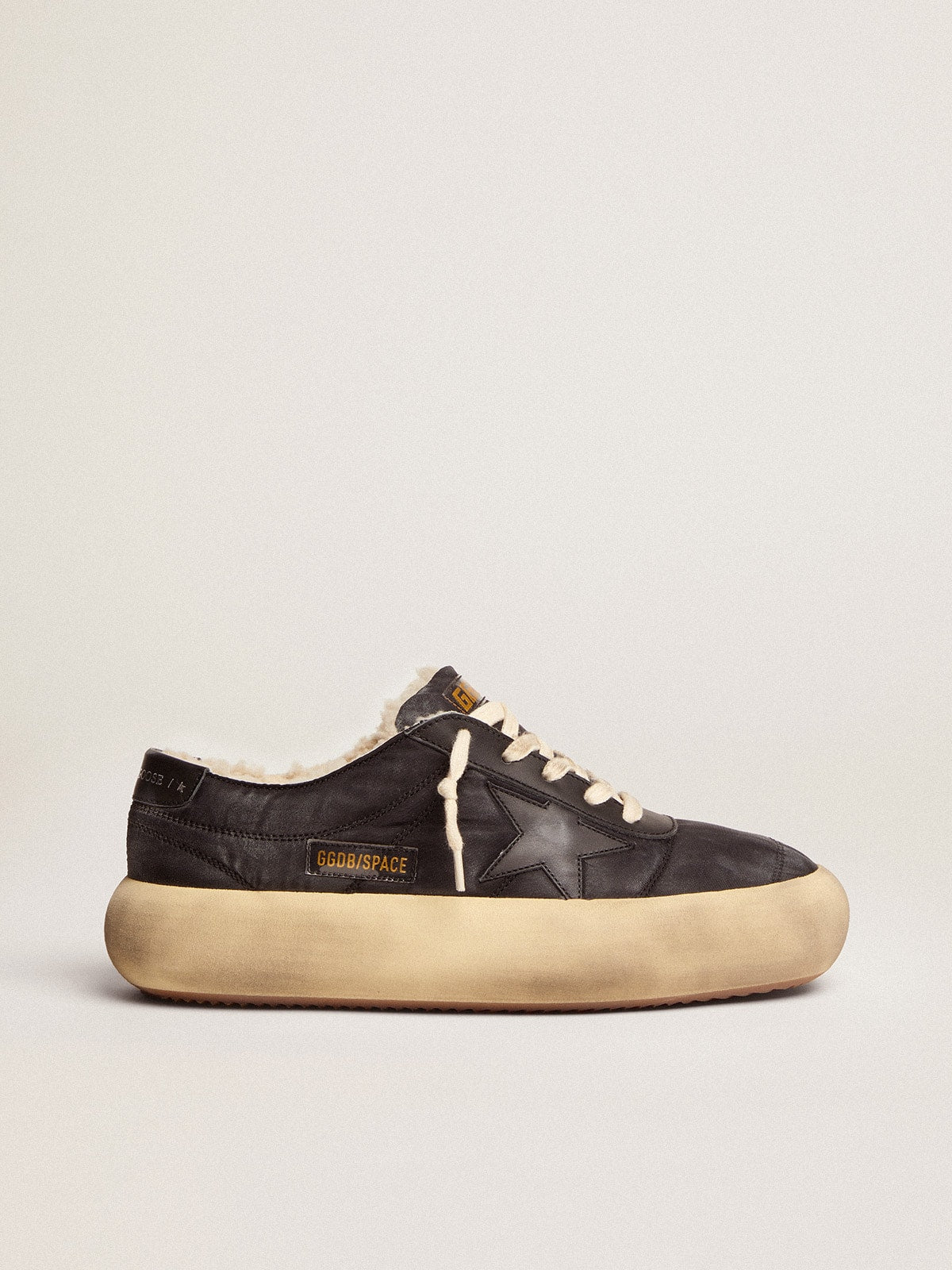 Women's Space-Star shoes in quilted black nylon with shearling lining - Golden Goose Women