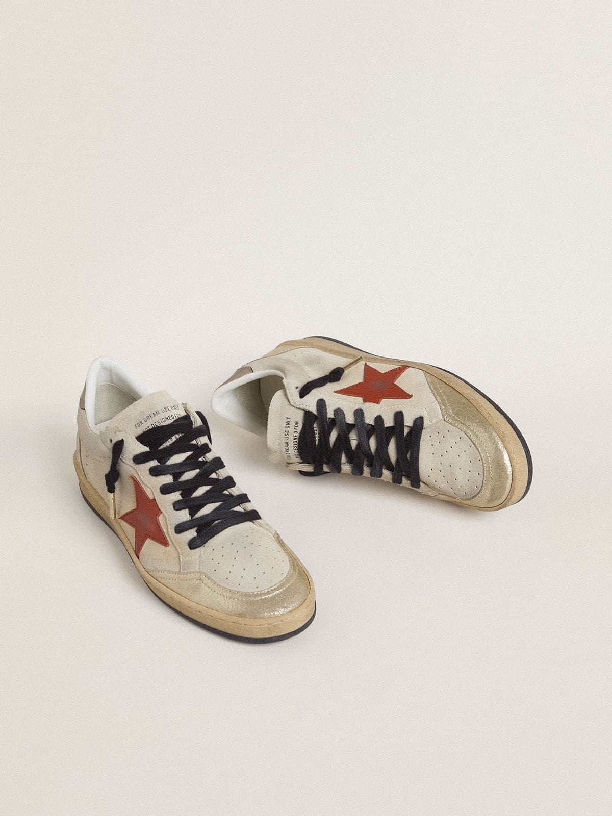 Ball Star in beige suede with red leather star and metallic bronze foiled leather heel tab - Golden Goose Women