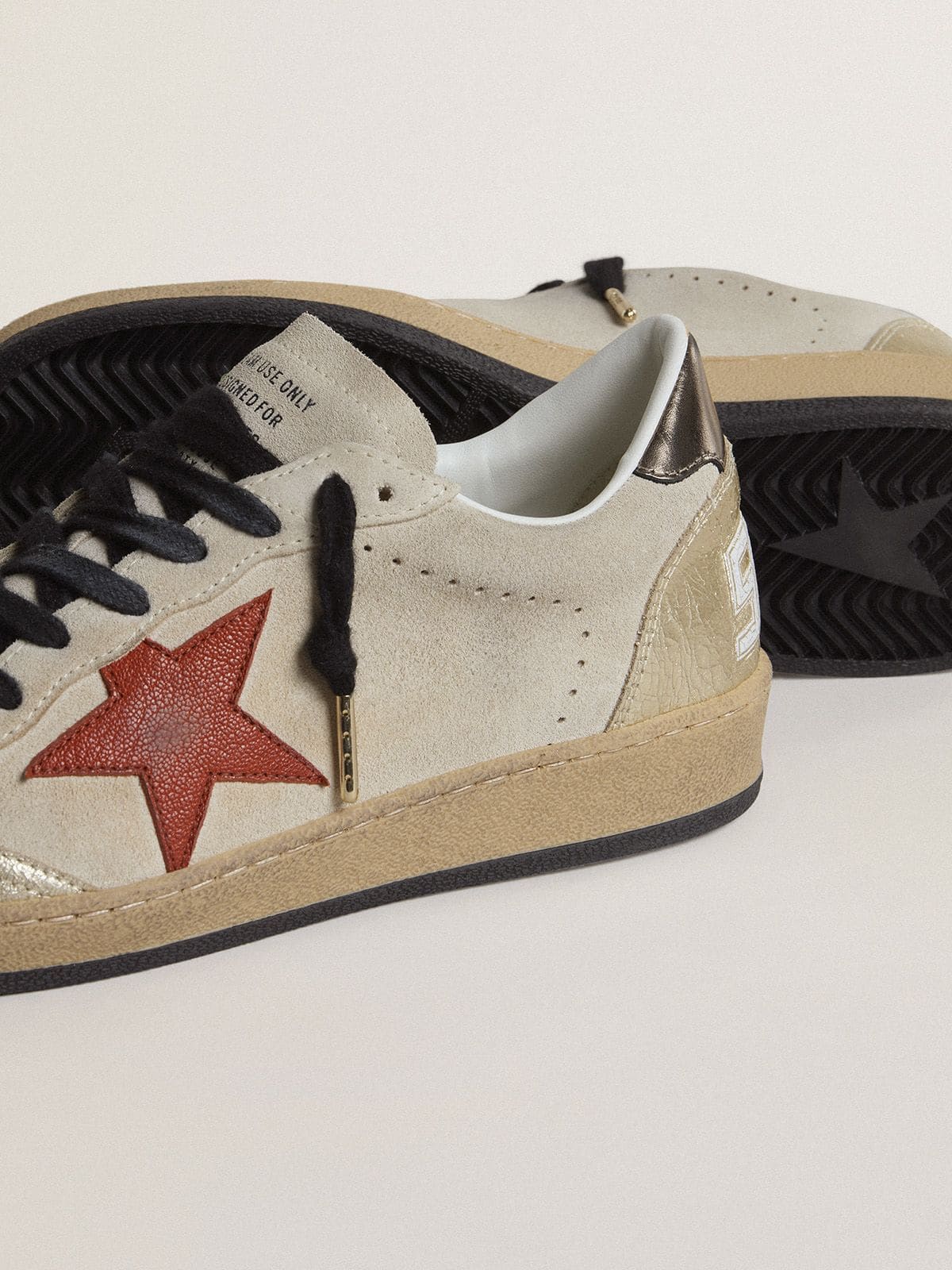 Ball Star in beige suede with red leather star and metallic bronze foiled leather heel tab - Golden Goose Women