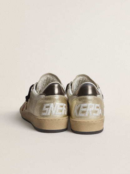 Ball Star in beige suede with red leather star and metallic bronze foiled leather heel tab - Golden Goose Women