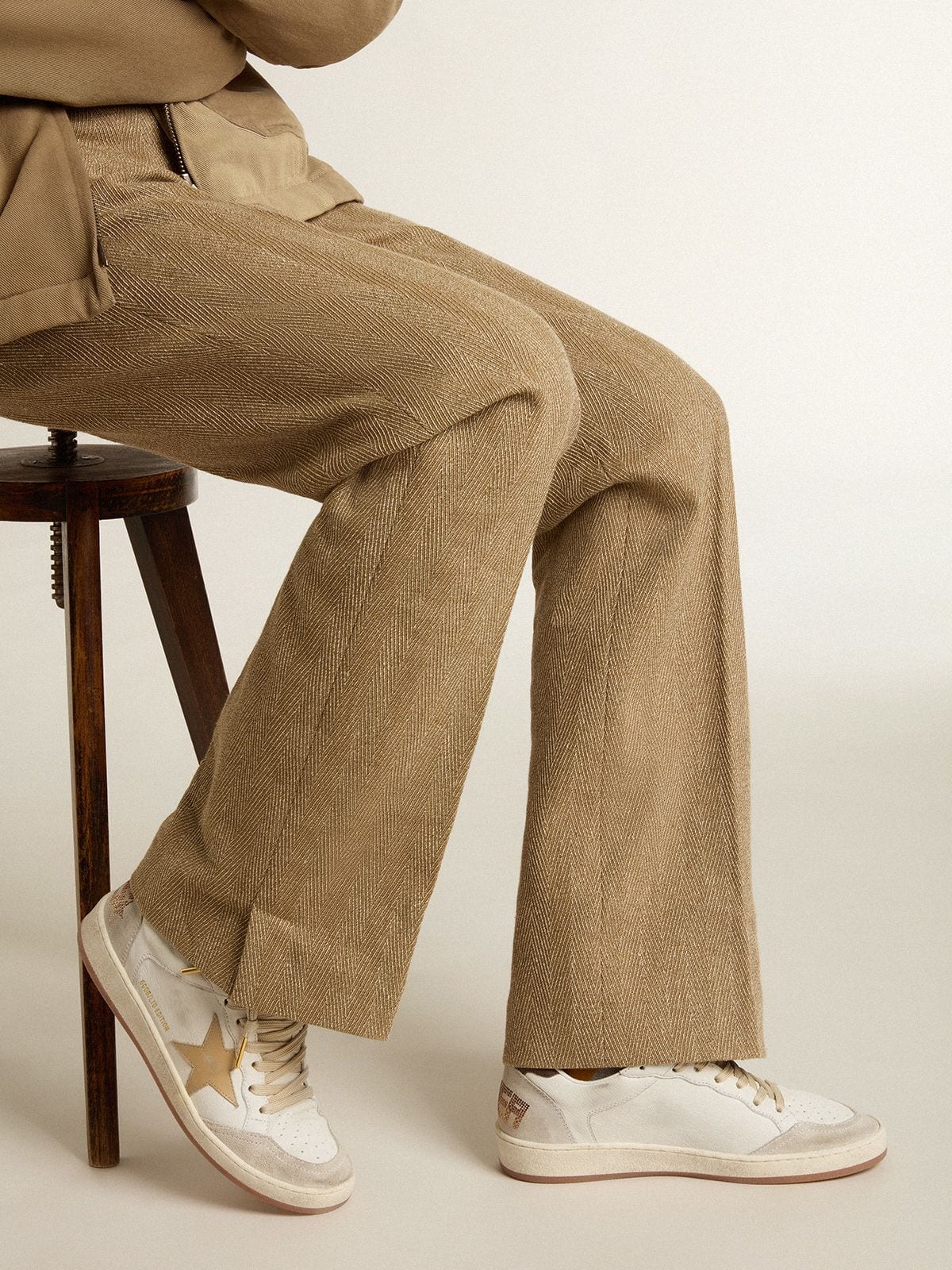Women’s Ball Star LTD with beige star and black heel tab - Golden Goose Women