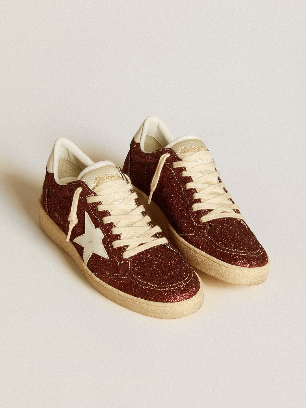 Ball Star in burgundy glitter with white leather star and heel tab - Golden Goose Women