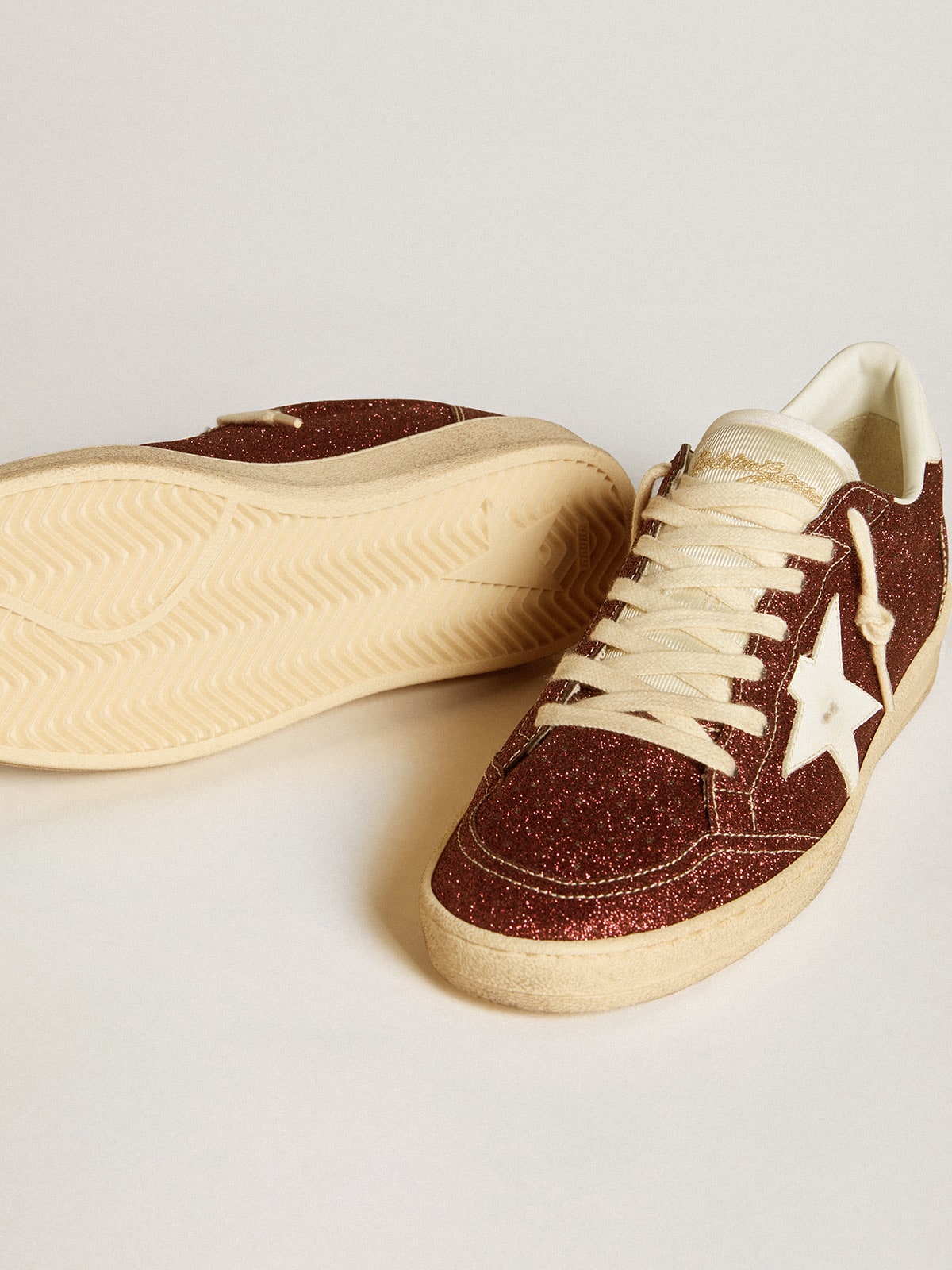 Ball Star in burgundy glitter with white leather star and heel tab - Golden Goose Women