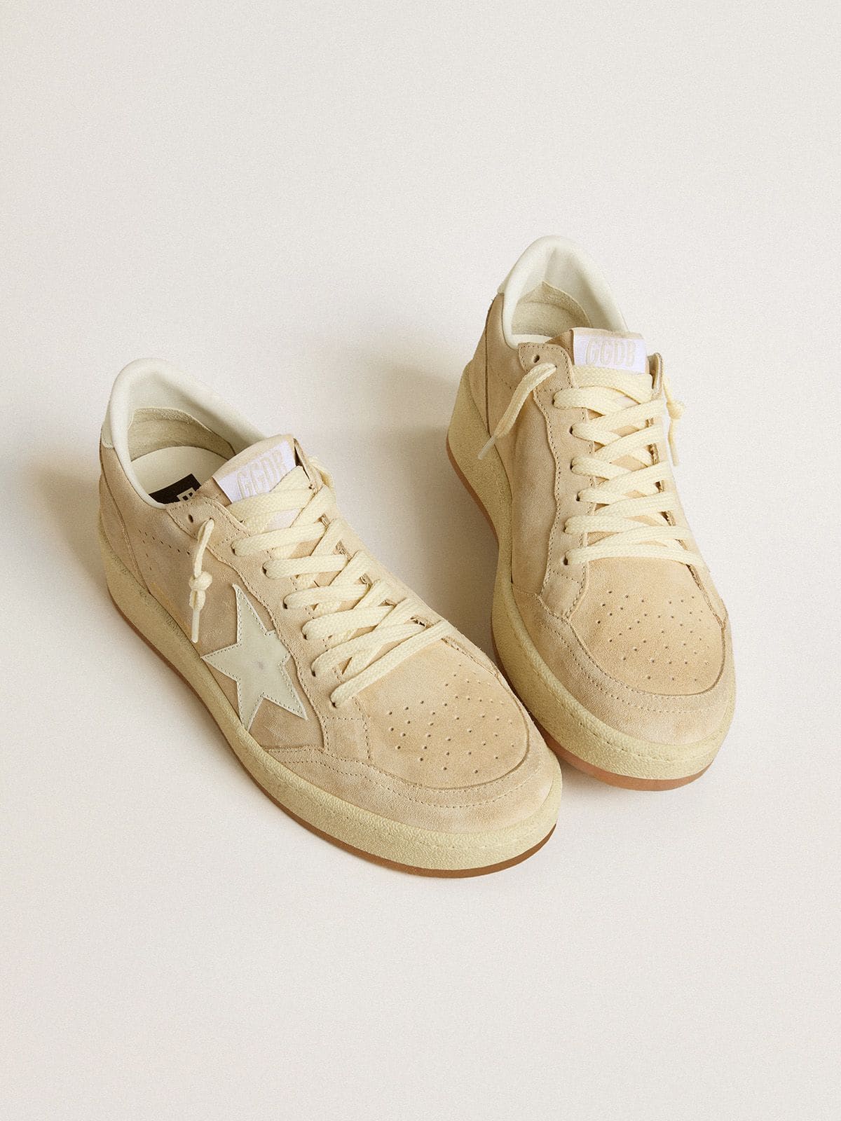Women's Ball Star in beige suede with white leather star and heel tab - Golden Goose Women
