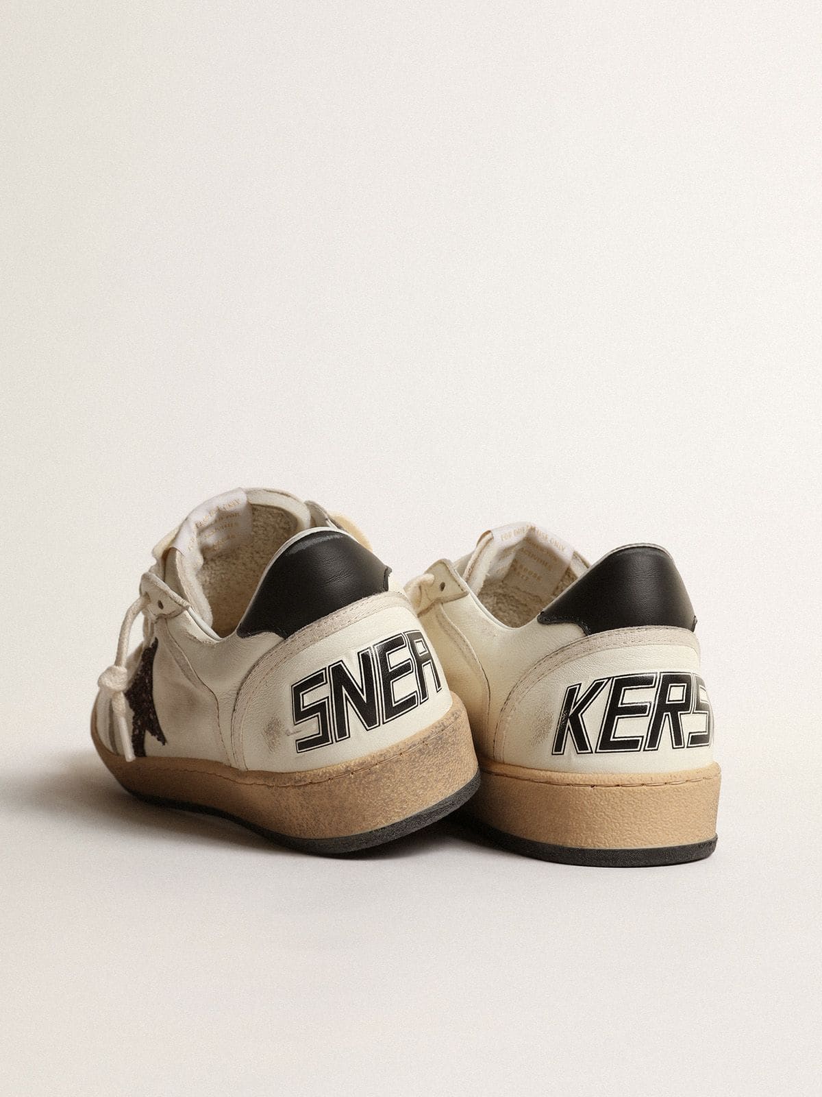 Ball Star with chicory-coffee glitter star and black leather heel tab - Golden Goose Women