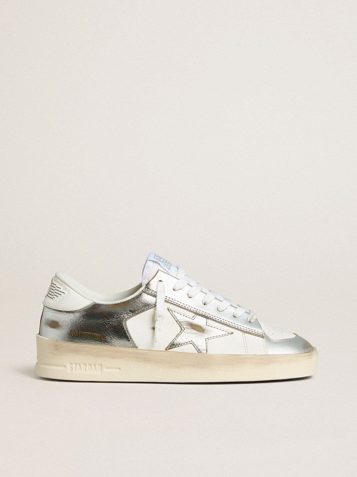 Stardan in silver foiled leather with white heel tab - Golden Goose Women