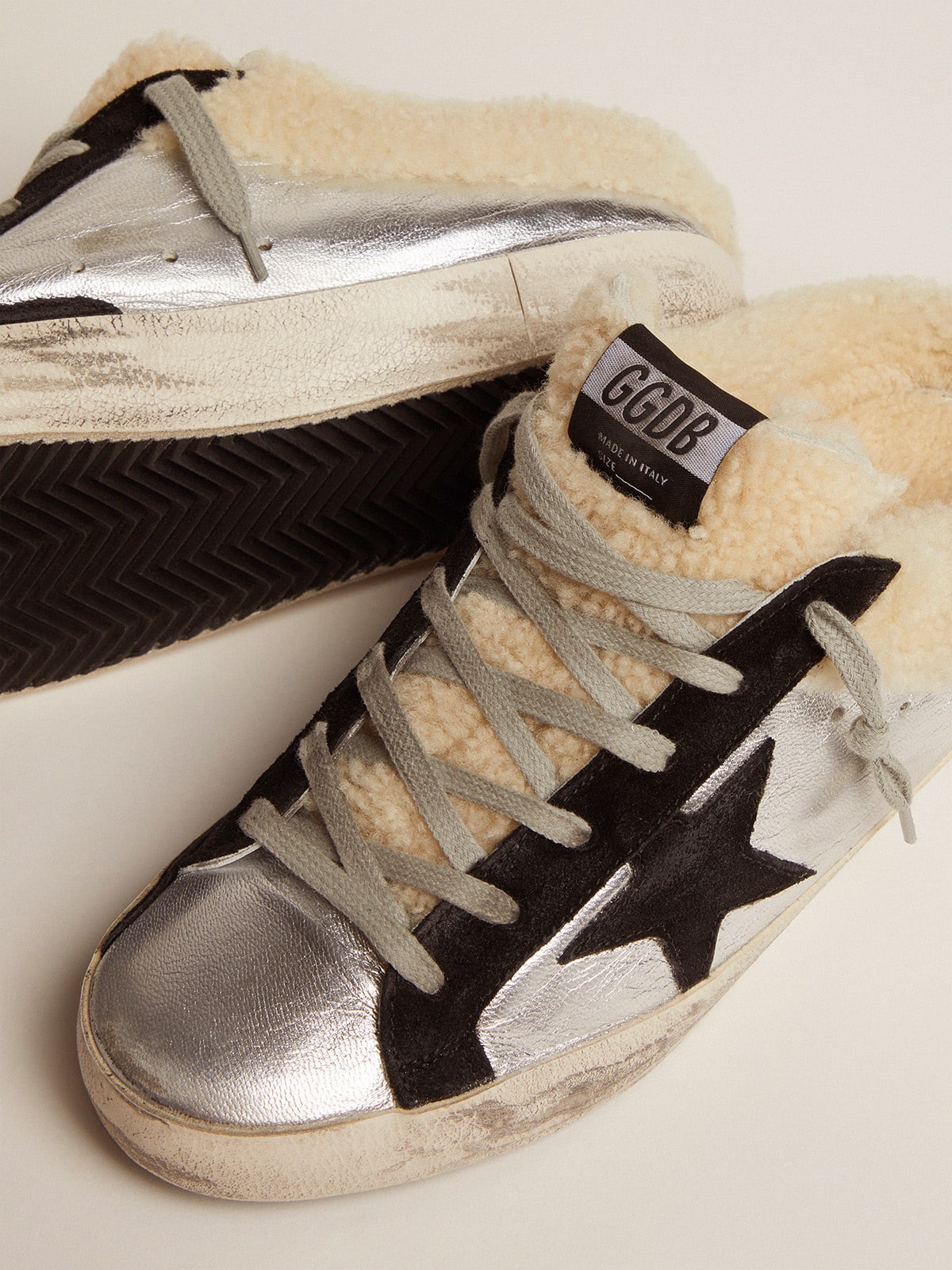 Women's Super-Star Sabot in silver laminated leather with black star - Golden Goose Women