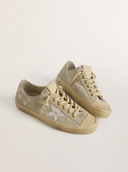 Women’s V-Star in ice-gray suede with white leather star and floral embroidery - Golden Goose Women