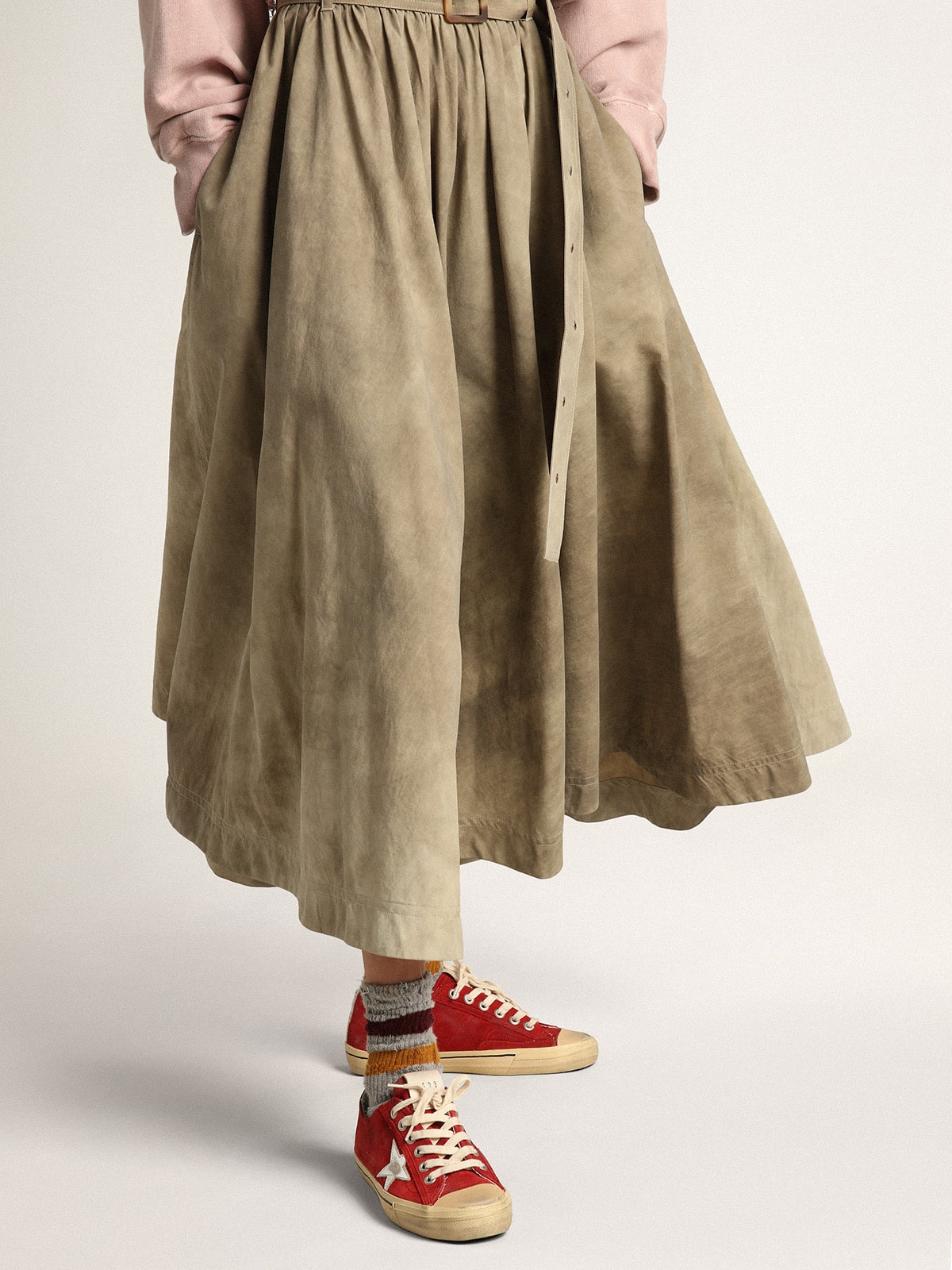 Women's V-Star  in dark red suede with silver star - Golden Goose Women