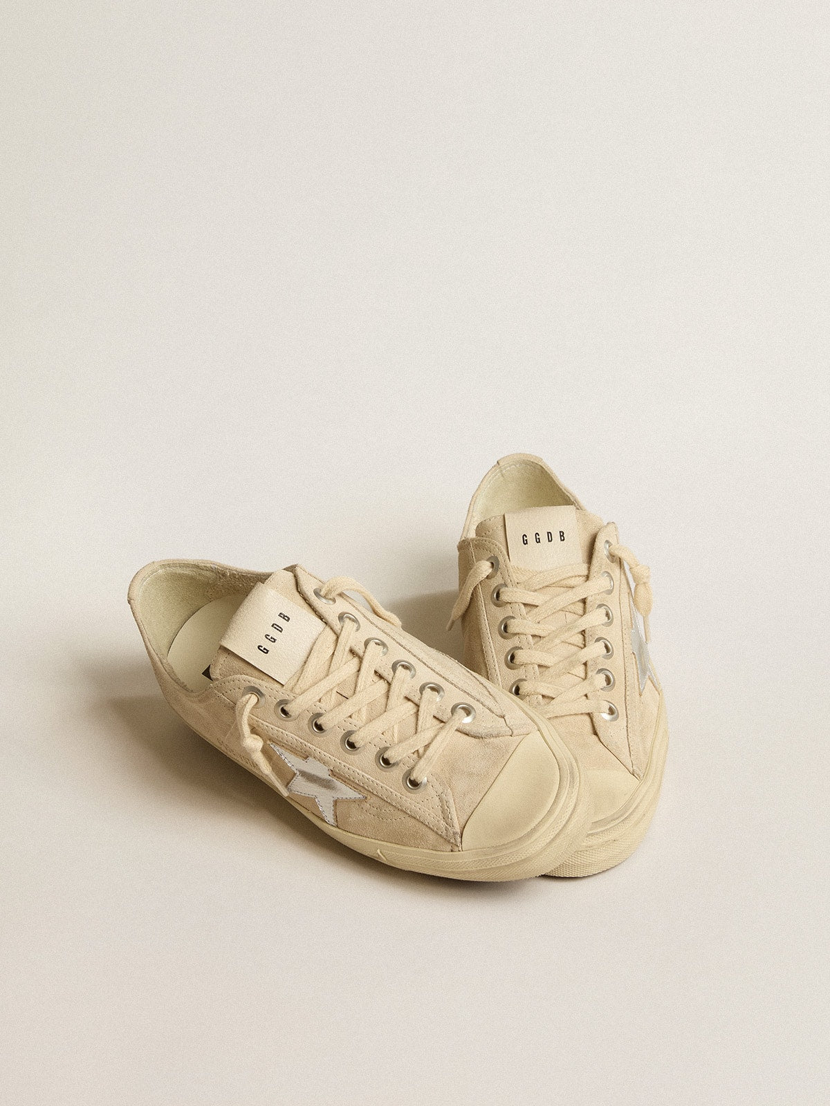 Women’s V-Star in pearl suede with silver metallic leather star - Golden Goose Women