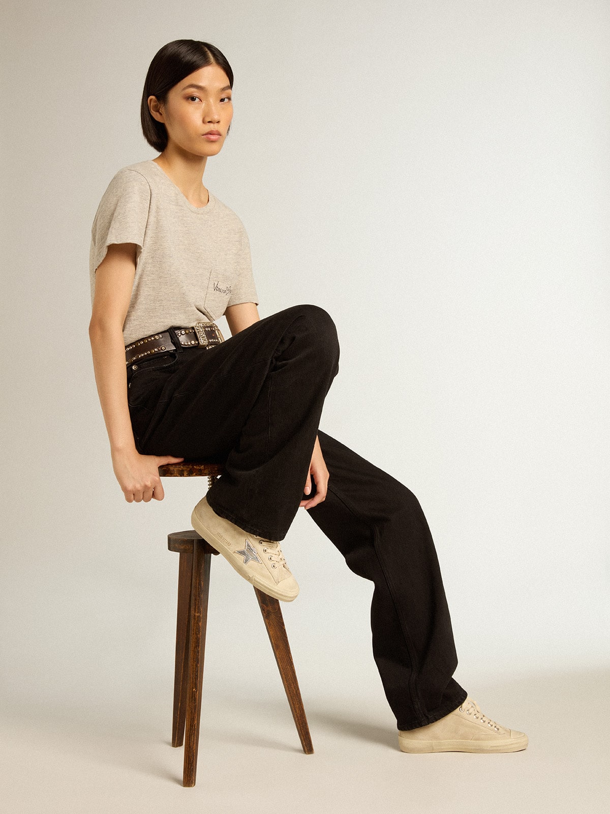 Women’s V-Star in pearl suede with silver metallic leather star - Golden Goose Women