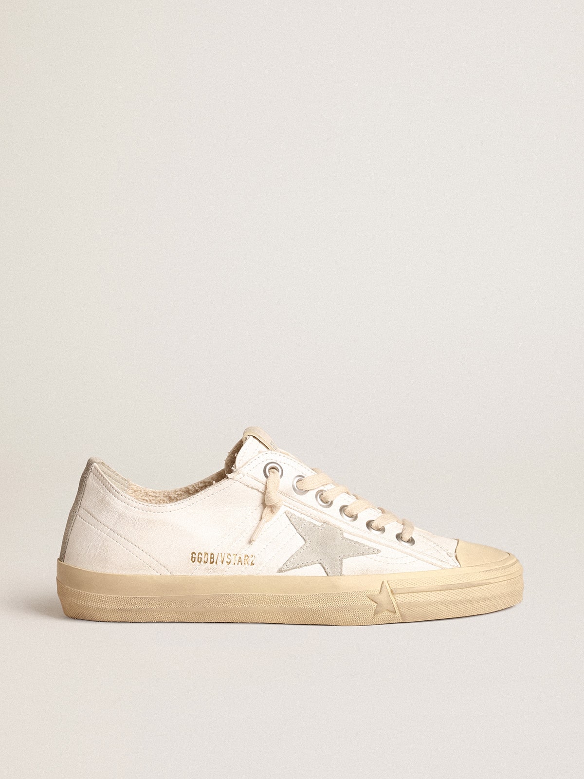 V-Star in nappa leather with ice-gray suede star and heel tab - Golden Goose Women