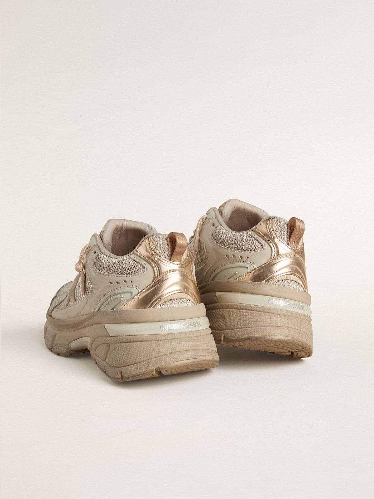 Women’s Lightstar in dove-gray leather and mesh with beige TPU star - Golden Goose Women