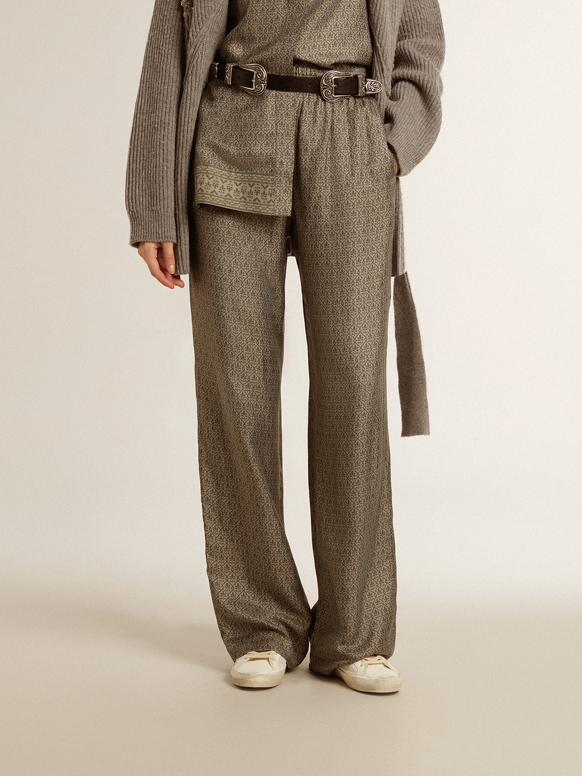 Women's green viscose-blend silk pants with floral pattern - Golden Goose Women