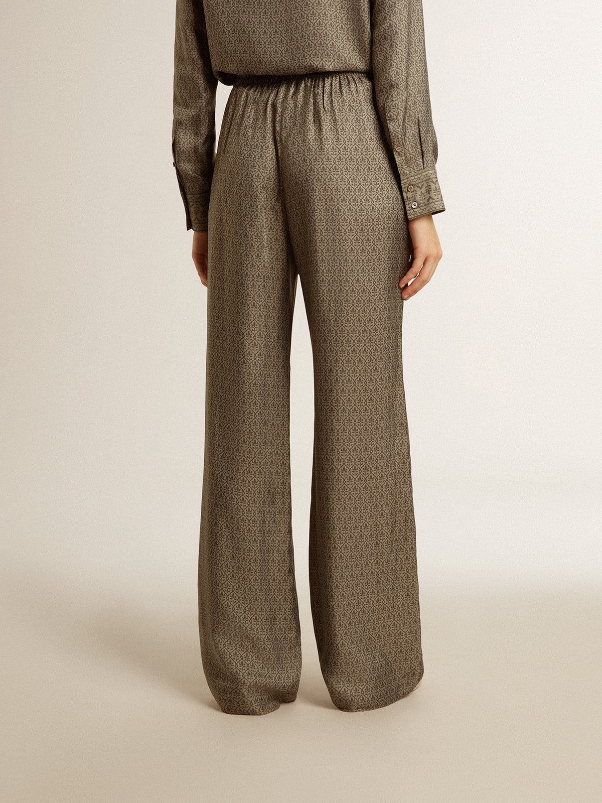 Women's green viscose-blend silk pants with floral pattern - Golden Goose Women