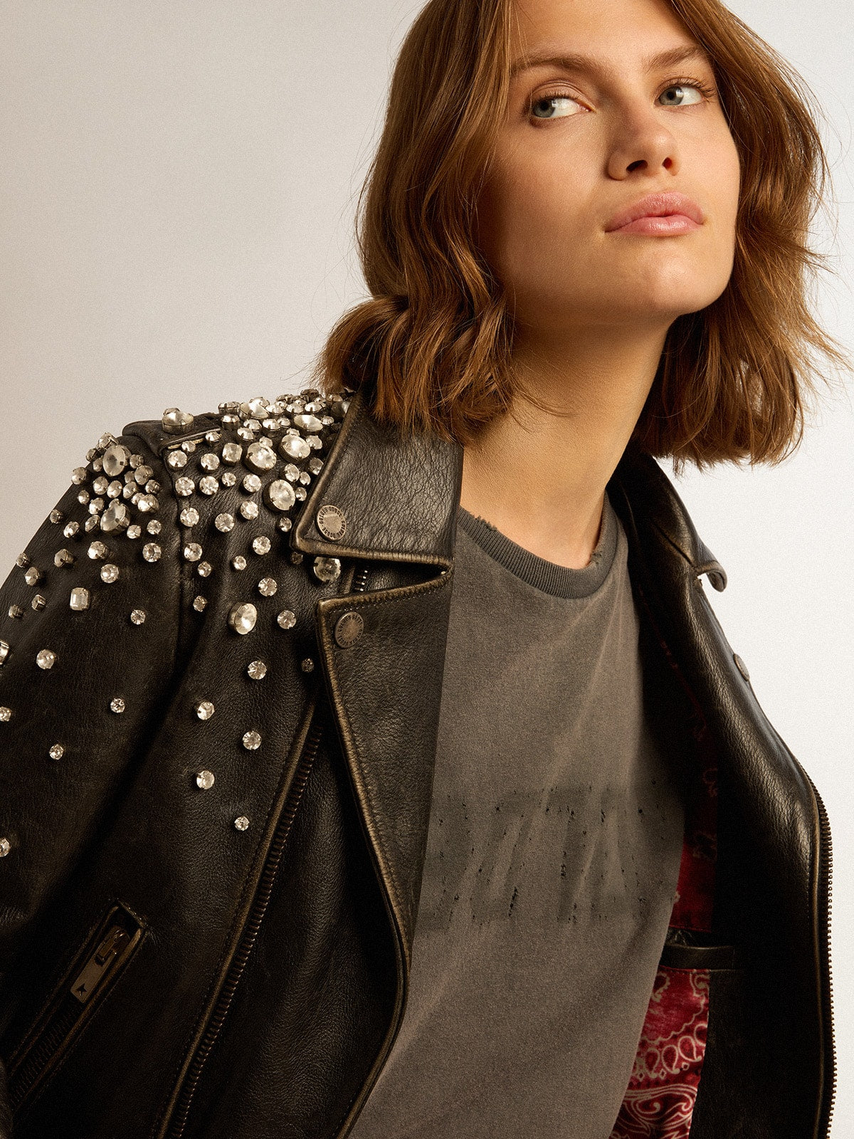 Distressed slim-fit T-shirt in anthracite gray - Golden Goose Women