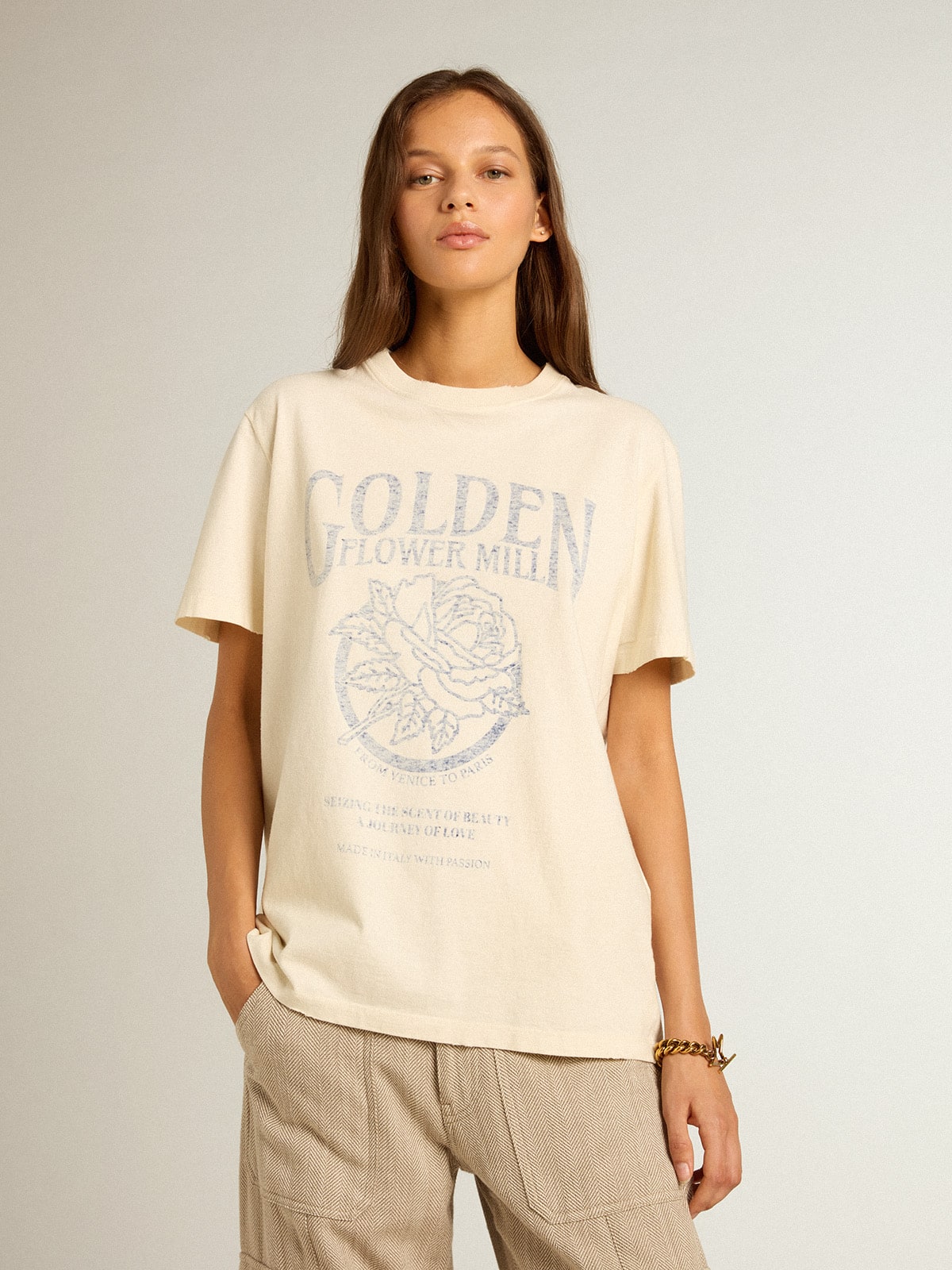 Women’s T-shirt in aged white cotton with seasonal print - Golden Goose Women