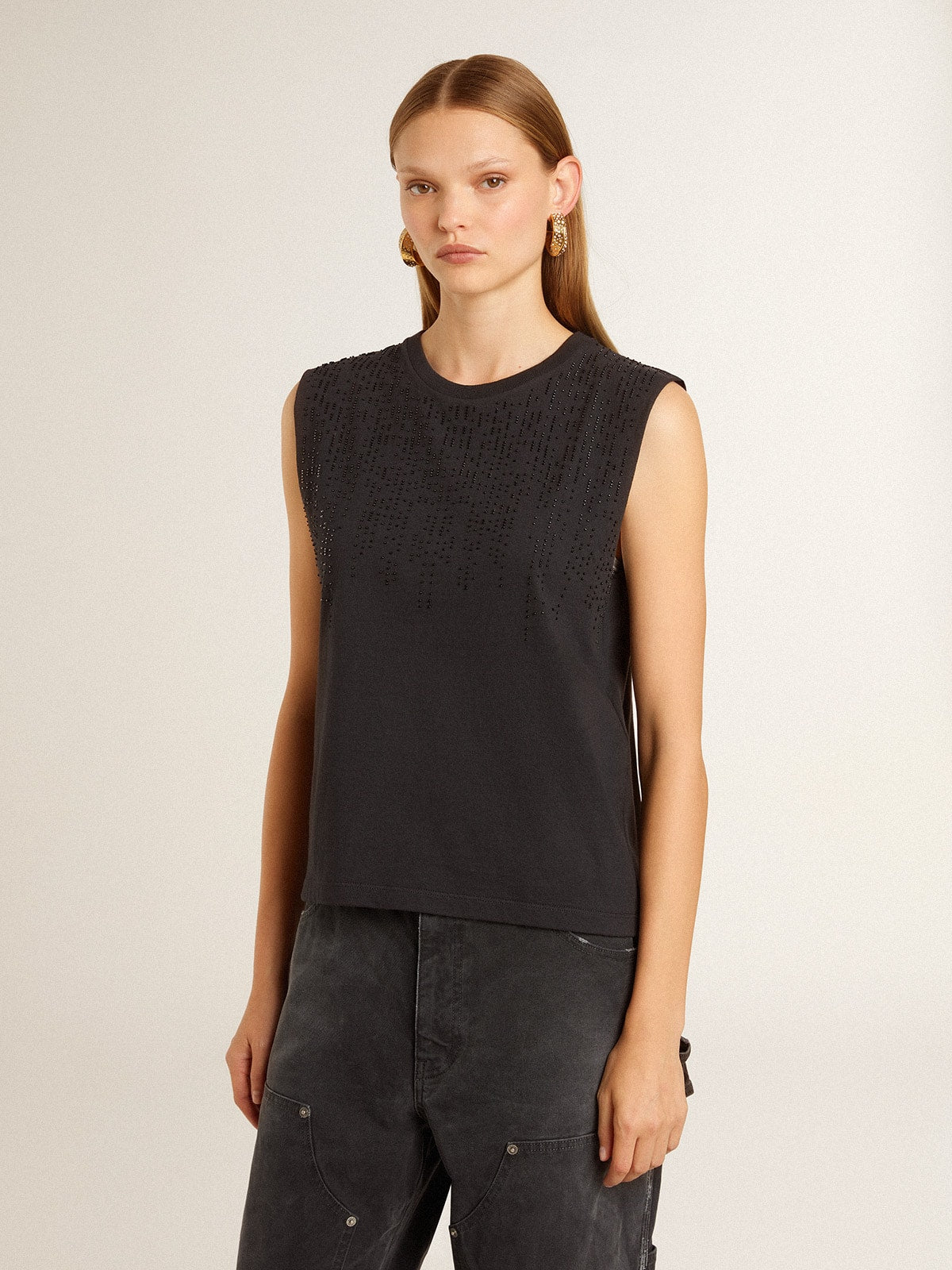 Sleeveless T-shirt in worn-black with tone-on-tone gradient embroidery - Golden Goose Women