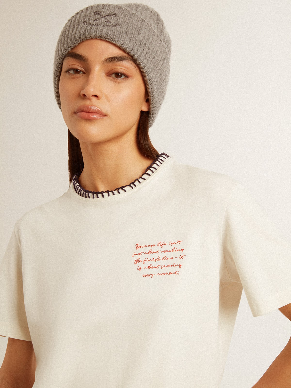 Women's aged white cotton T-shirt with hand embroidery - Golden Goose Women
