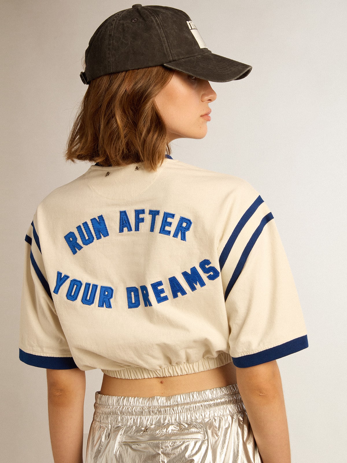 Aged white cotton cropped T-shirt with lettering on the back - Golden Goose Women