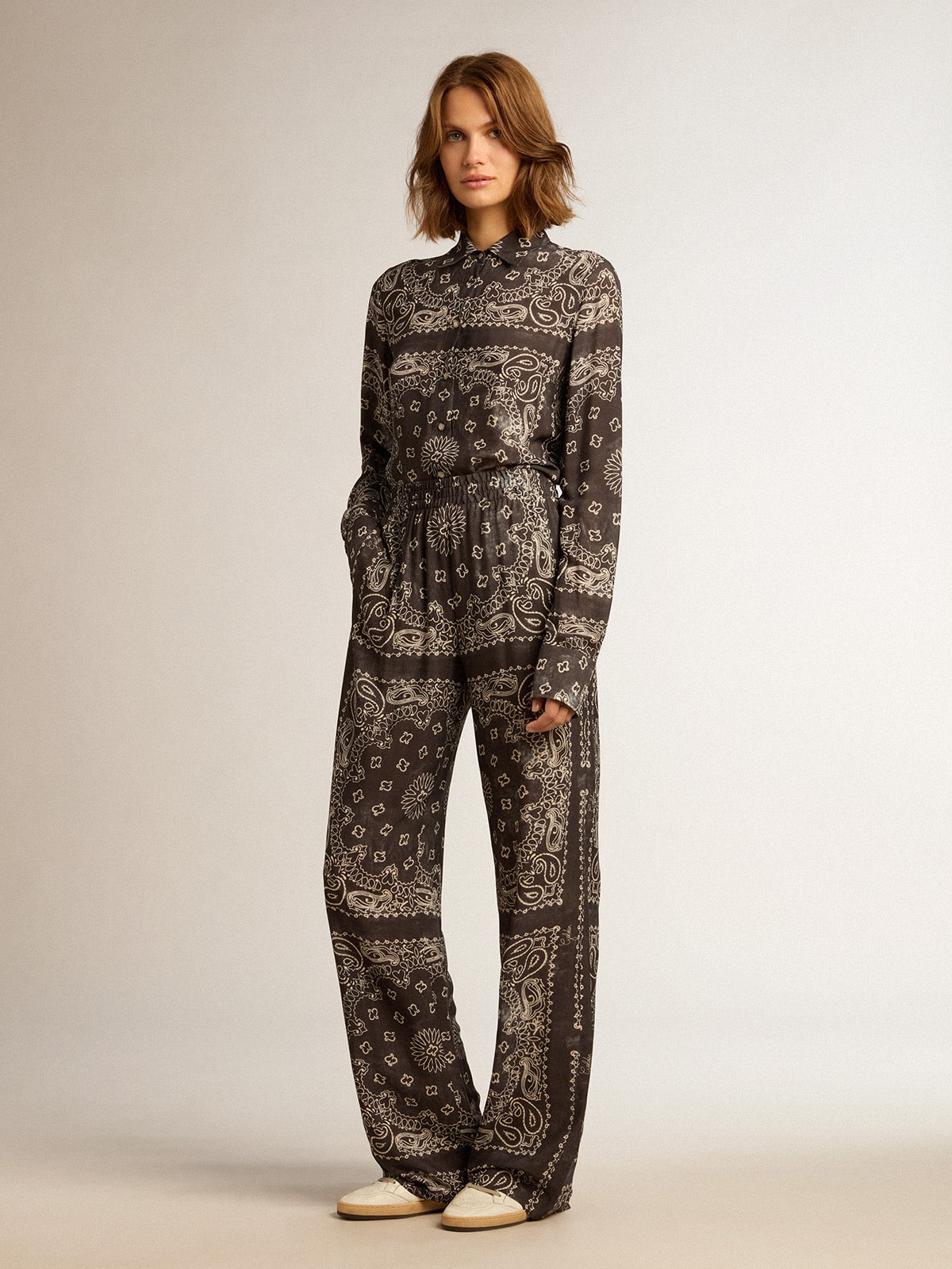 Pajama shirt in anthracite gray with paisley print - Golden Goose Women