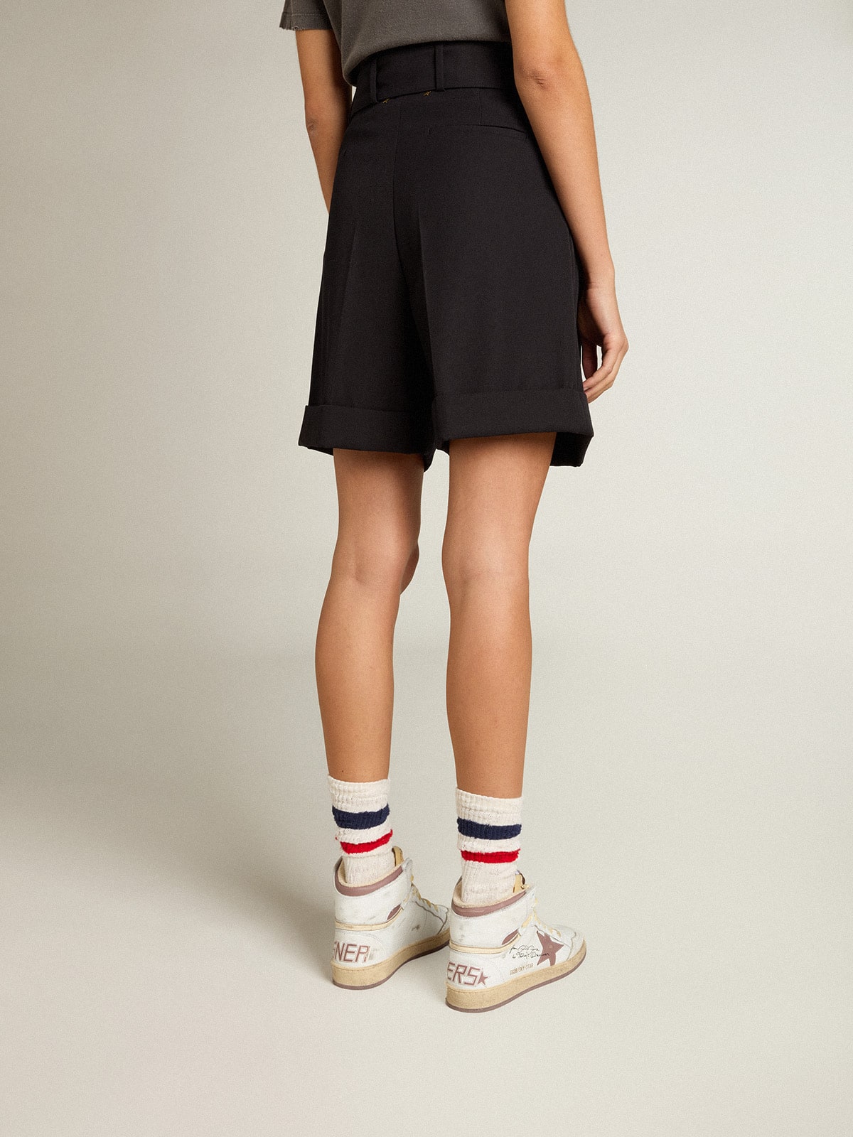 Women's shorts in black wool gabardine with waist belt - Golden Goose Women