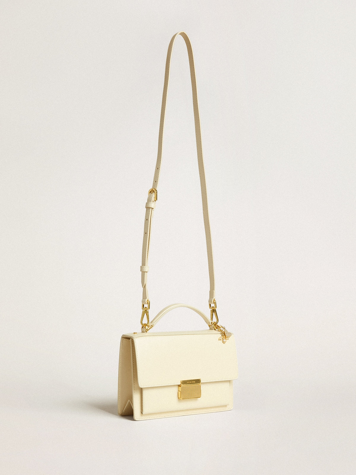 Venezia Bag in butter-colored boarded leather with double charm - Golden Goose Women