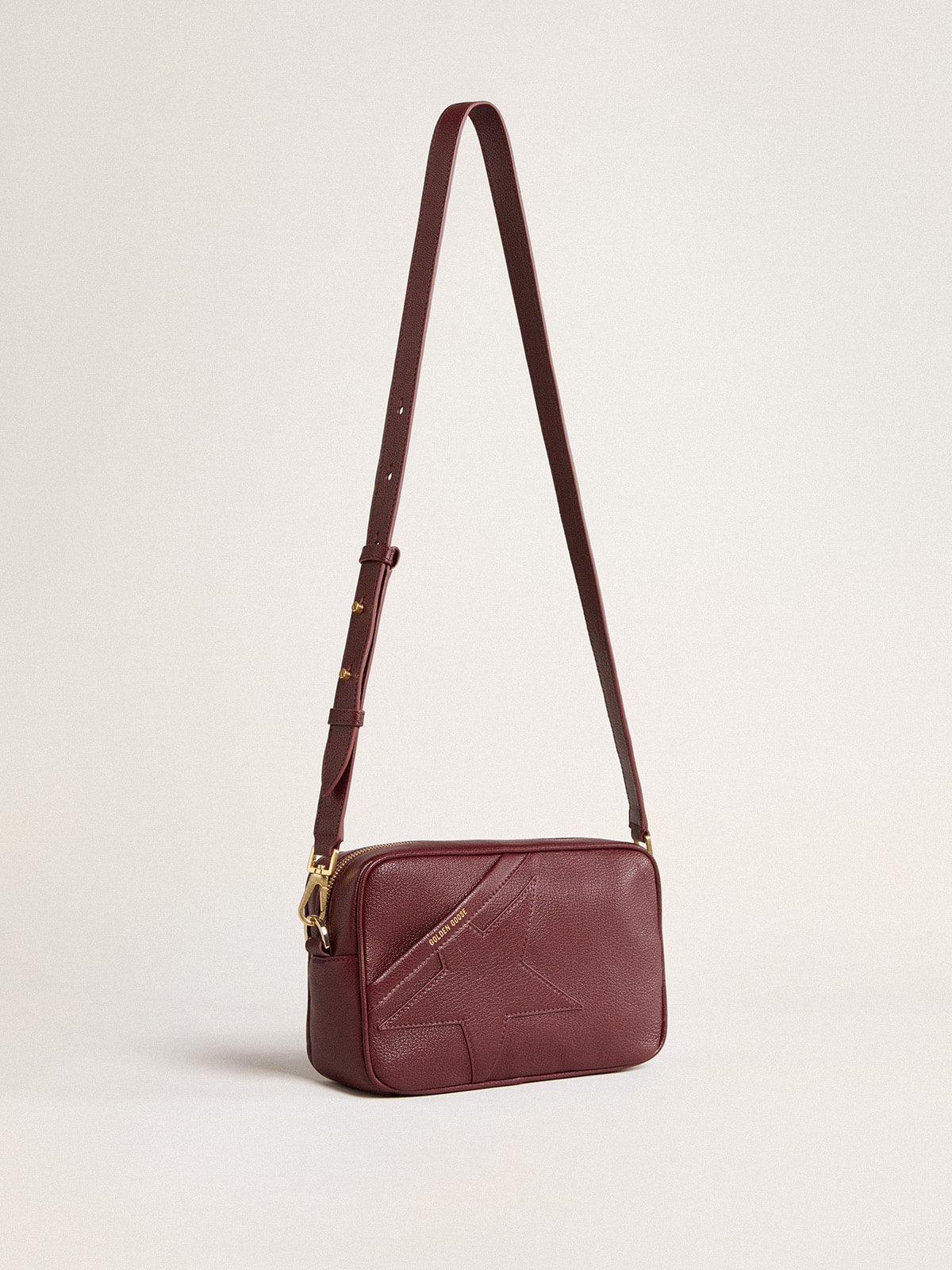 Star Bag in wine-red leather with tone-on-tone star - Golden Goose Women