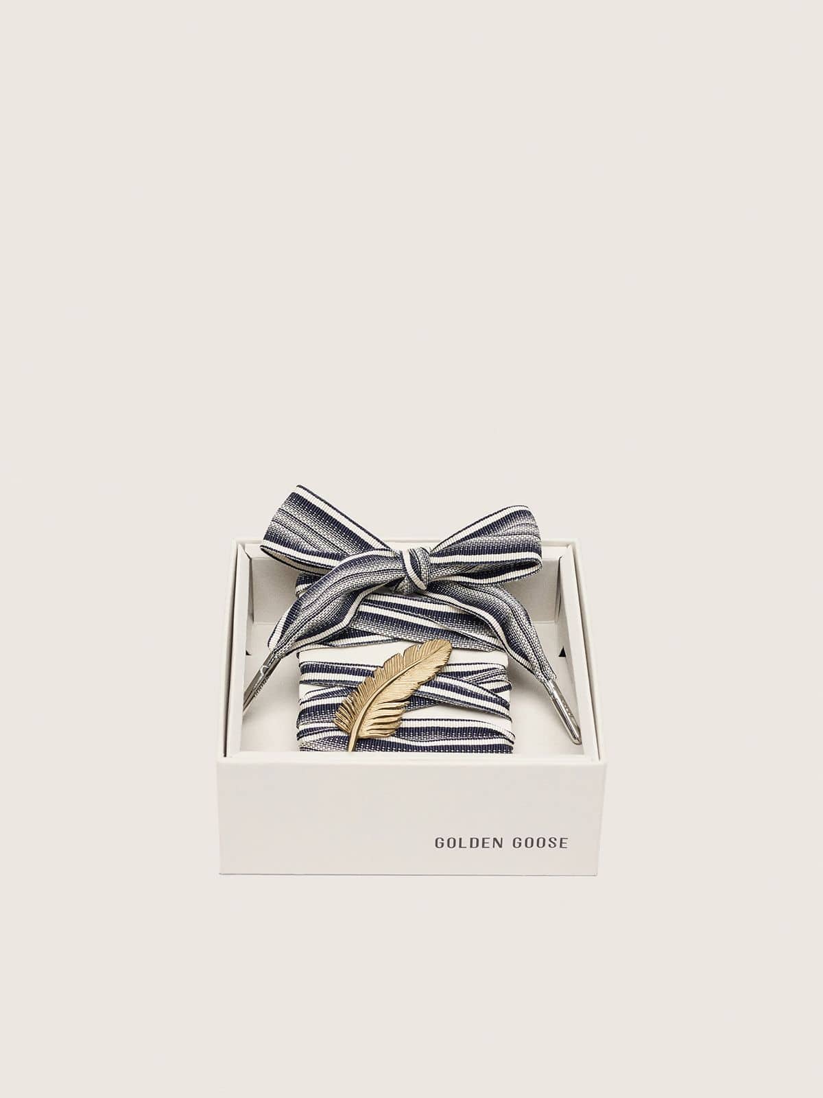 Skins striped laces with gold feather charm - Golden Goose Women|Men